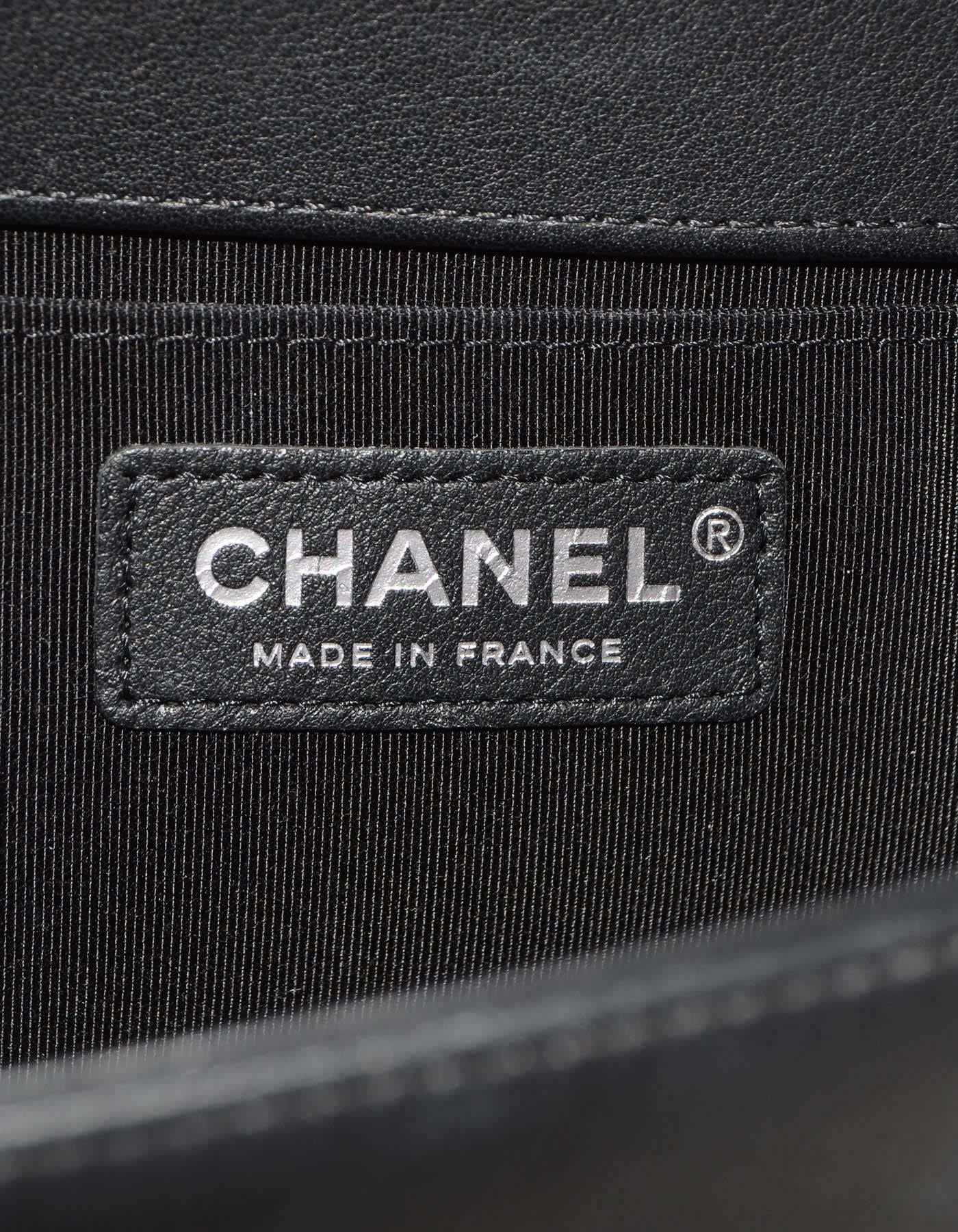 Chanel '16 Black Chevron Quilted Lambskin Leather Old Medium Boy Bag 1
