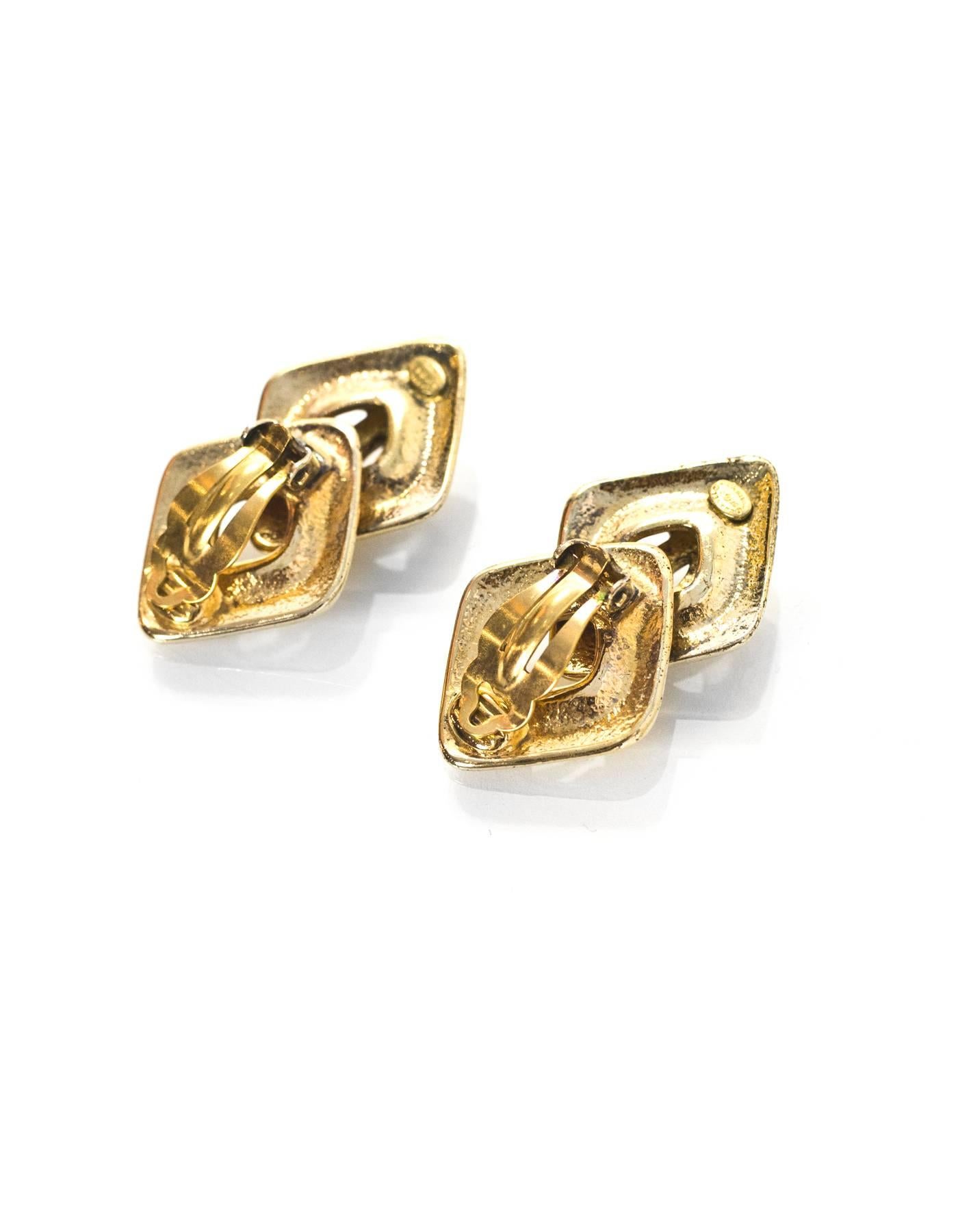 Women's Chanel Vintage Double Diamond CC Earrings