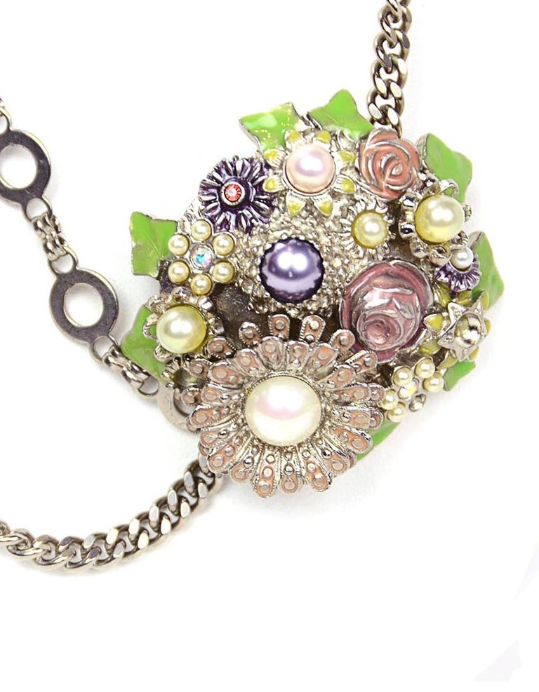 Chanel Silver Flower and CC Chain Belt /Necklace sz L/EU 90 For Sale at