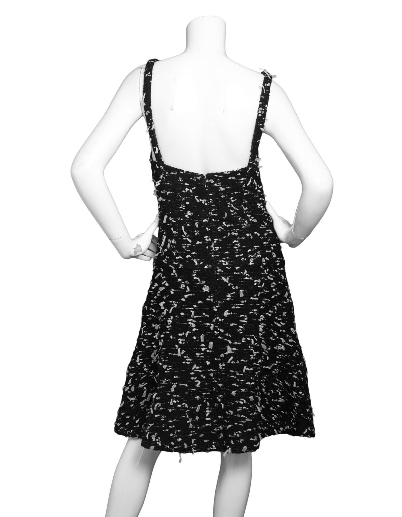CHANEL Black Tweed Sleeveless Dress sz FR38 In Excellent Condition In New York, NY