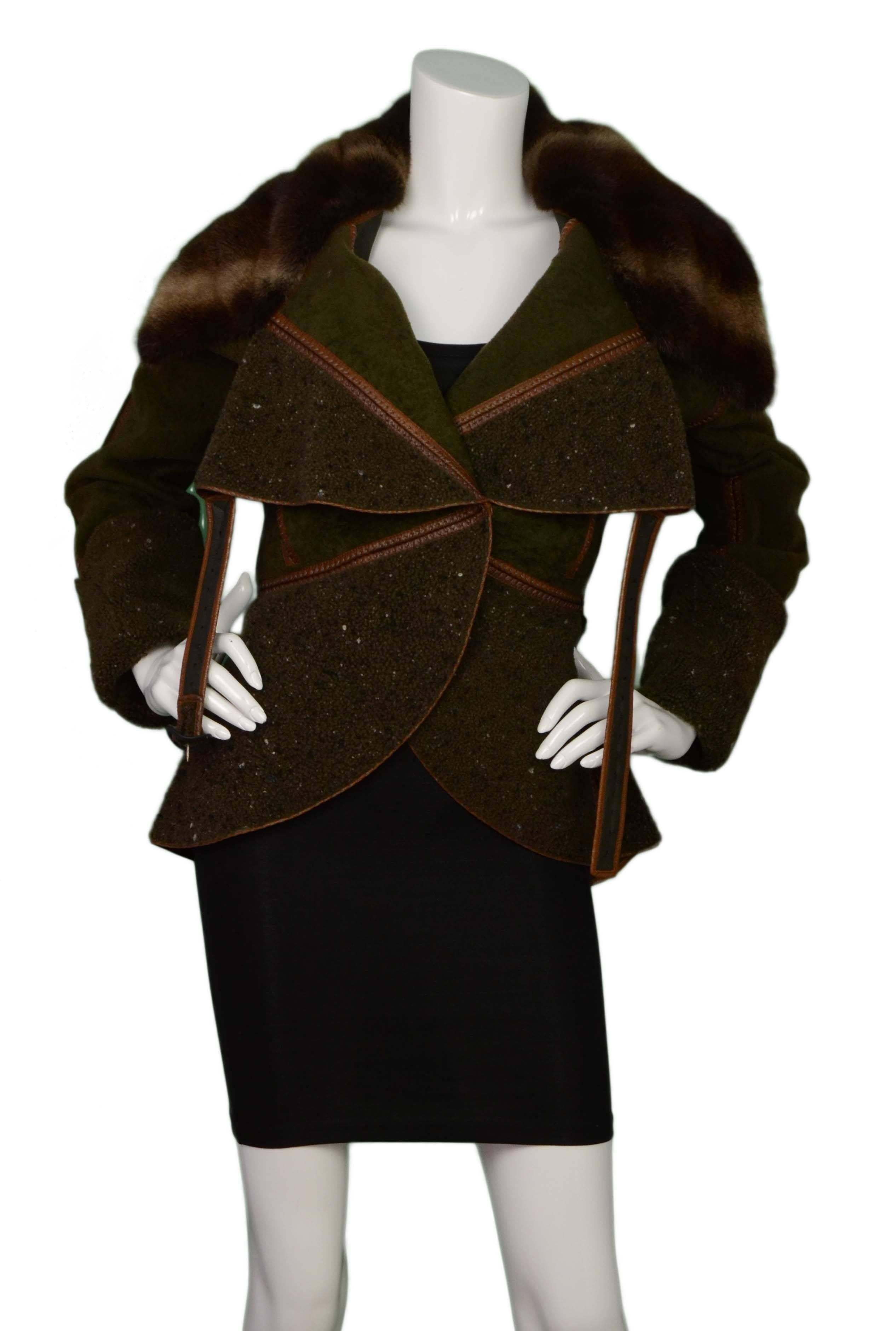 Fendi Fall '05 Runway Olive Green & Brown Reversible Shearling Coat sz IT44 In Excellent Condition In New York, NY