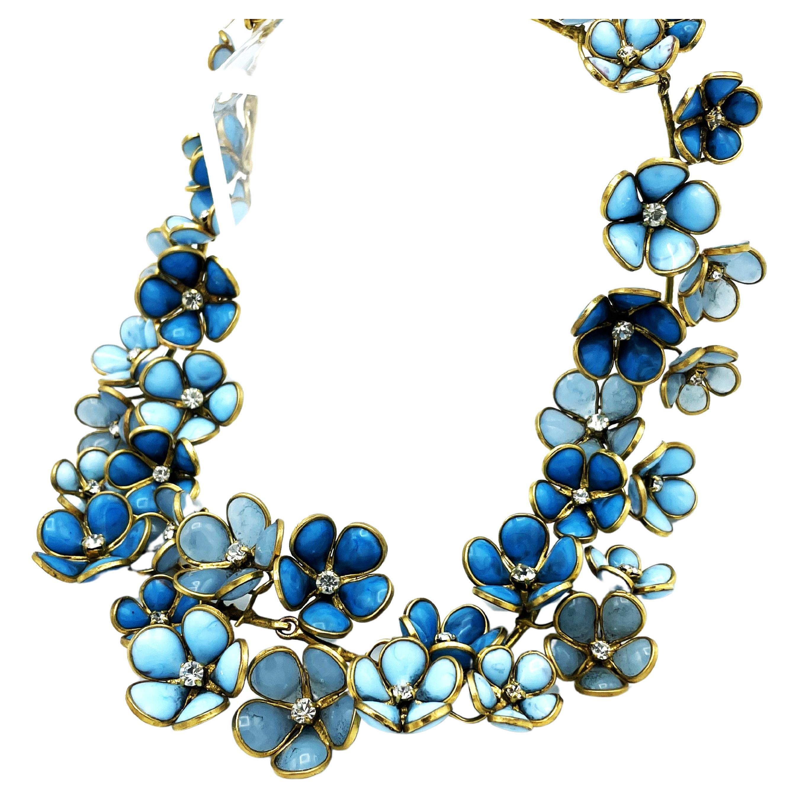 Necklace of many blue glass flowers from Gripoix in the style of Chanel For Sale
