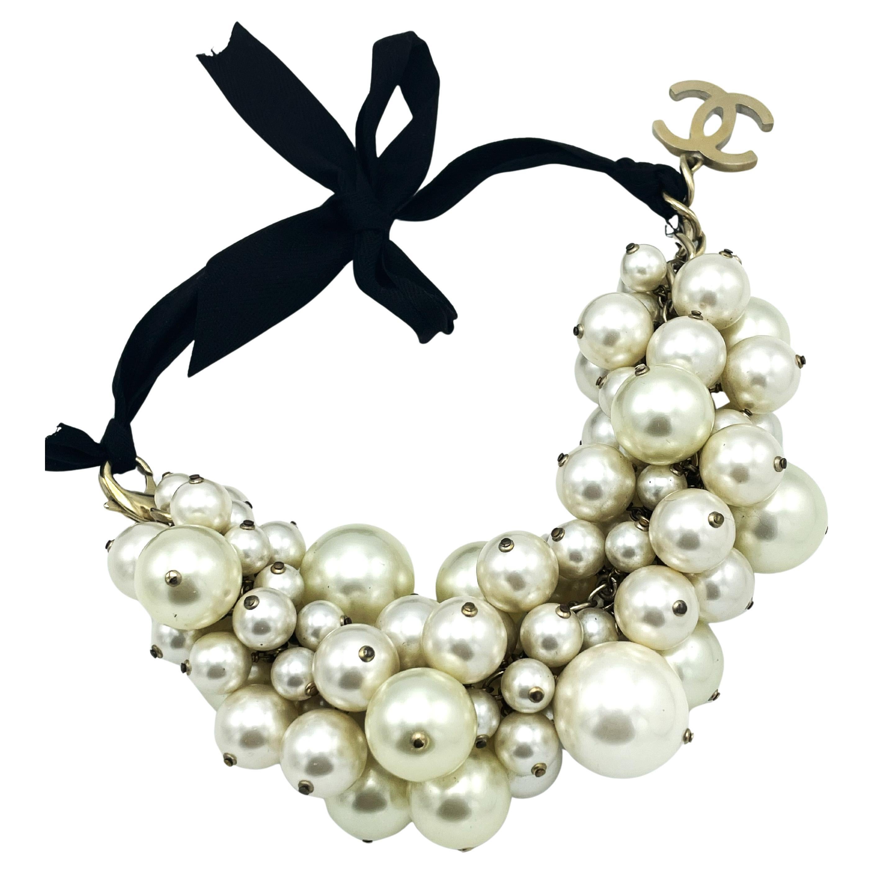 Chanel summer gold metal CC Cluster ball bracelet ore necklace, collection 2013 For Sale