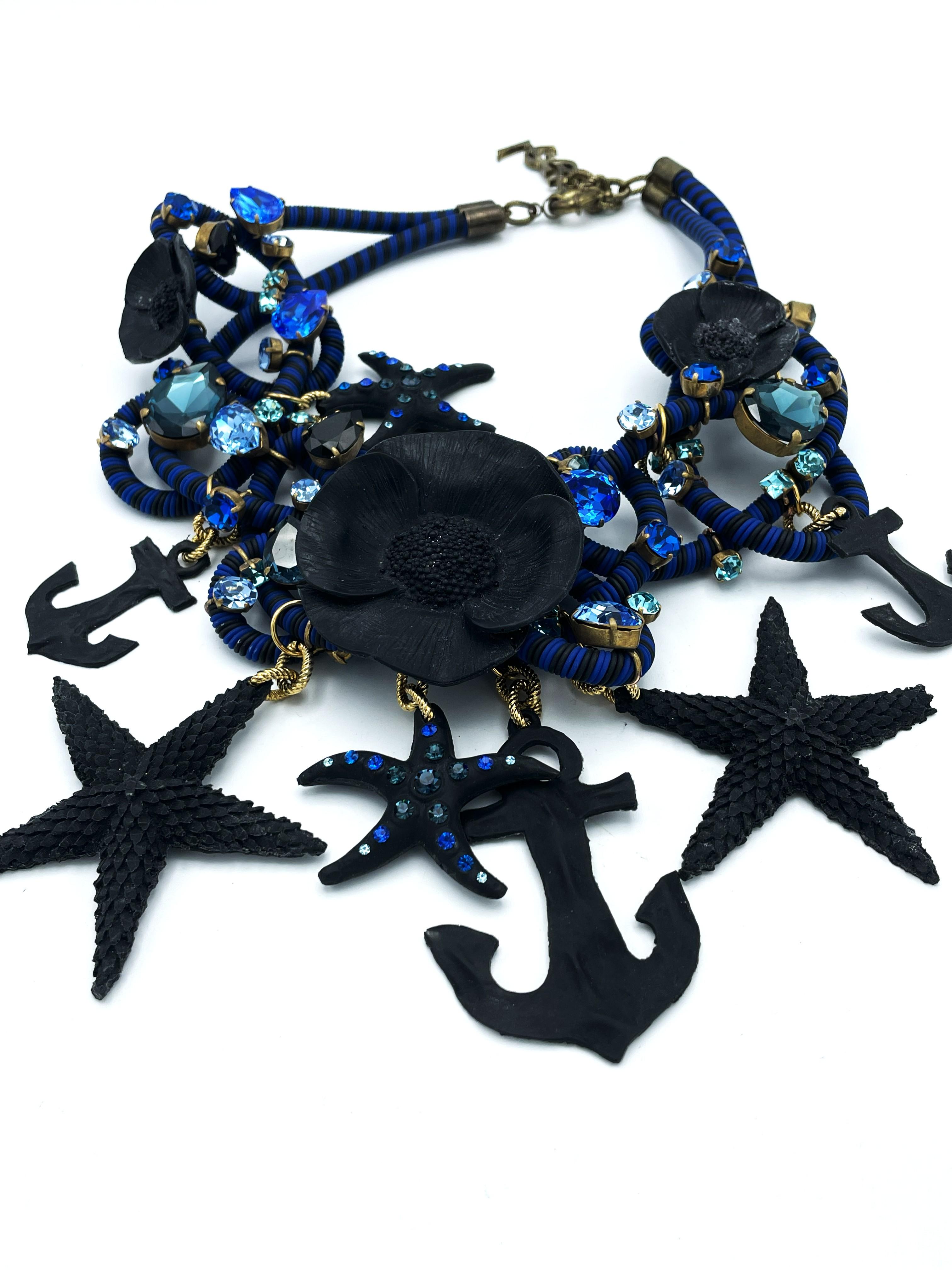 Taglio misto Yves Saint Laurent COLLIER, 'Borde de Mer', resina blu marine, anni '90 in vendita