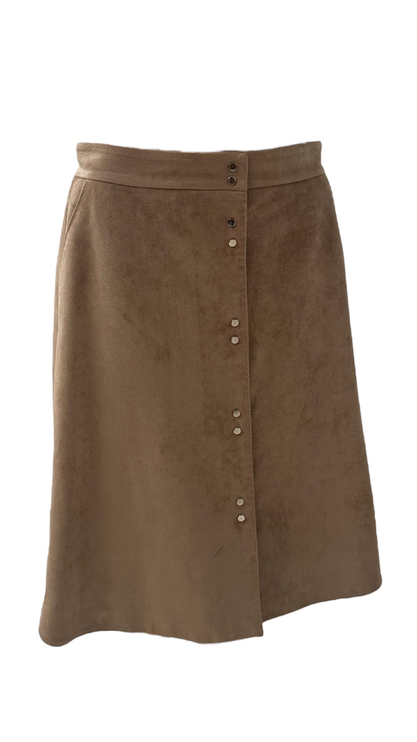 Marella Sport Vintage Faux Suede A-Line Skirt with Snap Buttons en venta 5