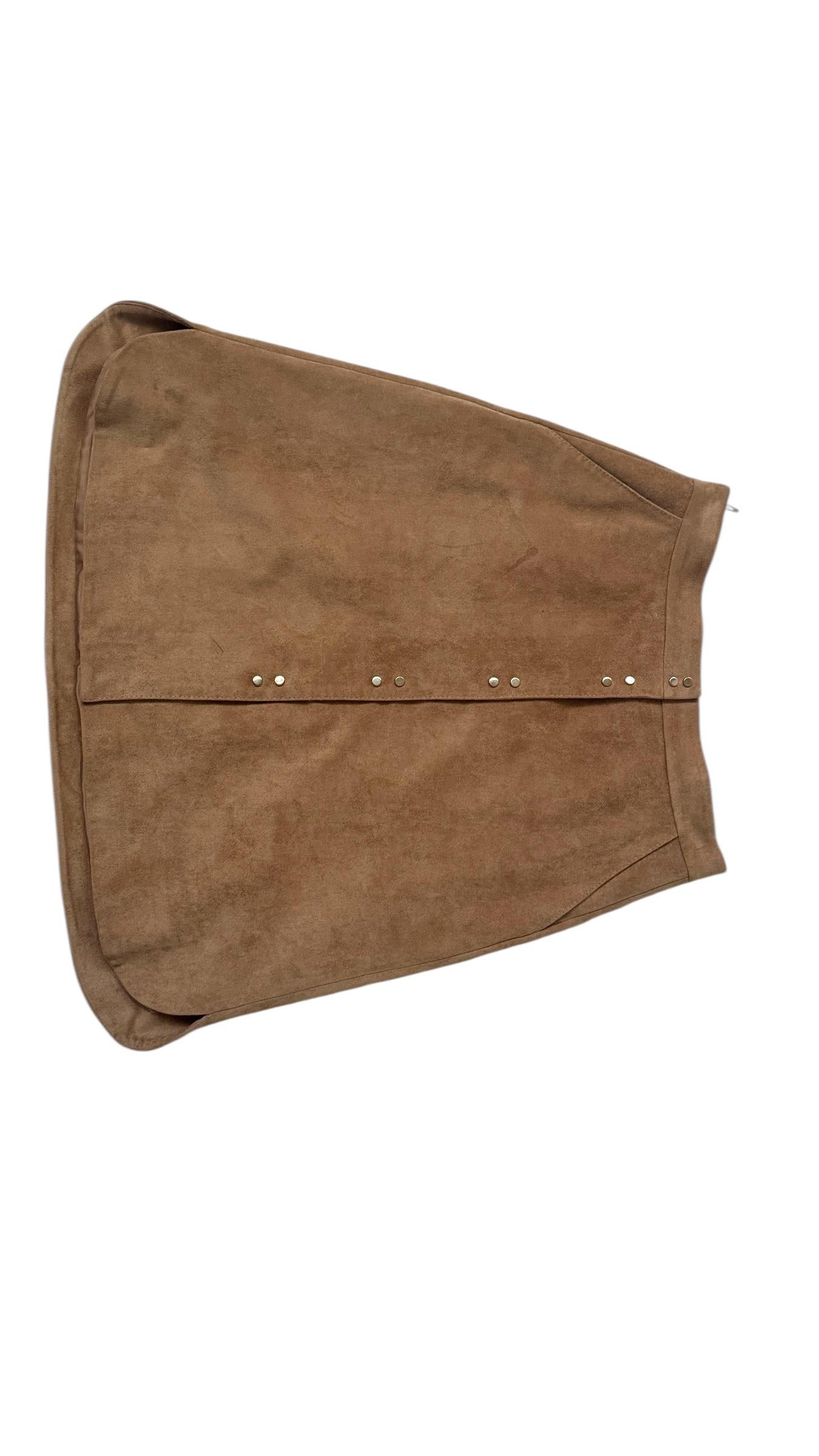 Marella Sport Vintage Faux Suede A-Line Skirt with Snap Buttons en venta 2