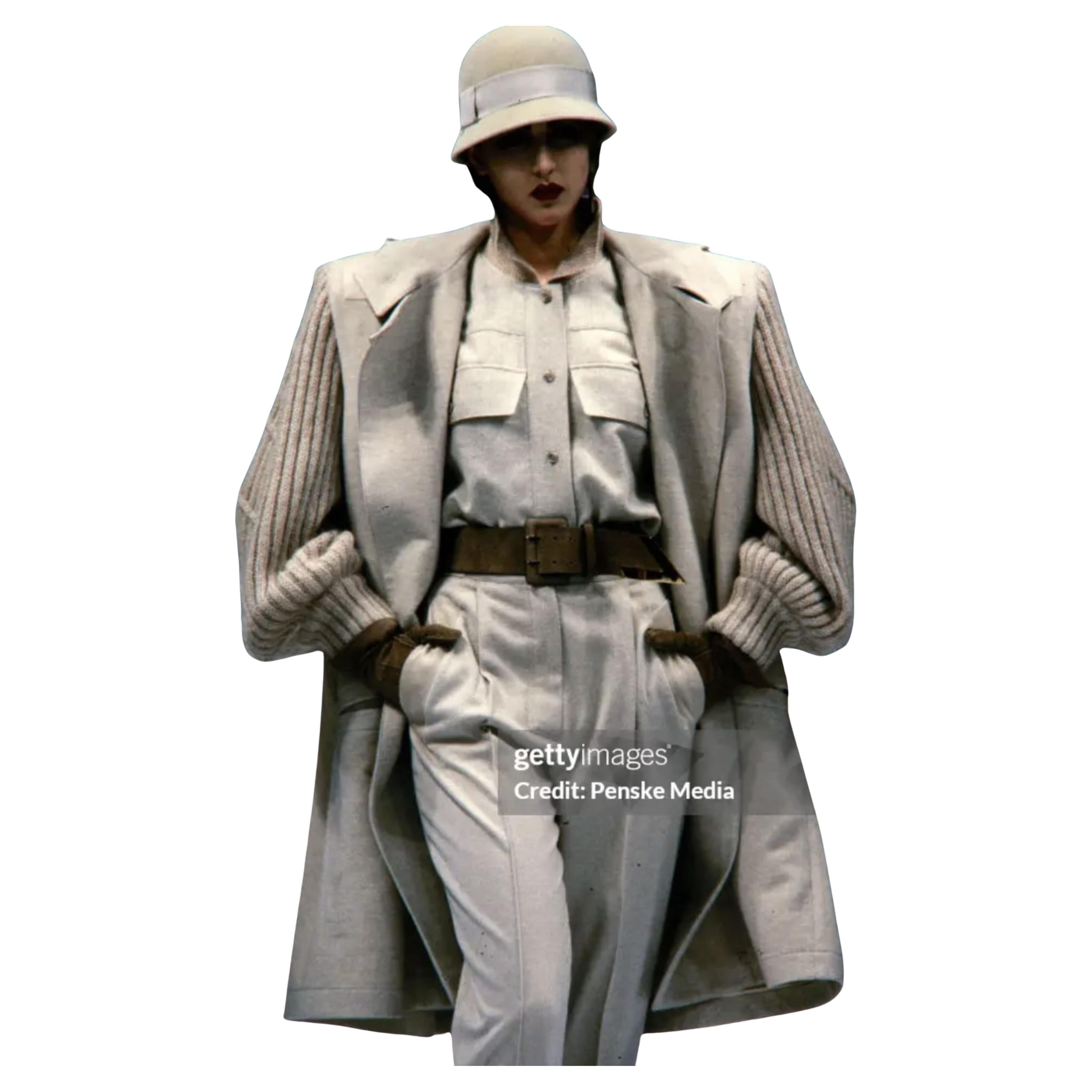 Claude Montana Fall/Winter 1984 Iconic Runway Ensemble in Ivory Wool and Knit in vendita