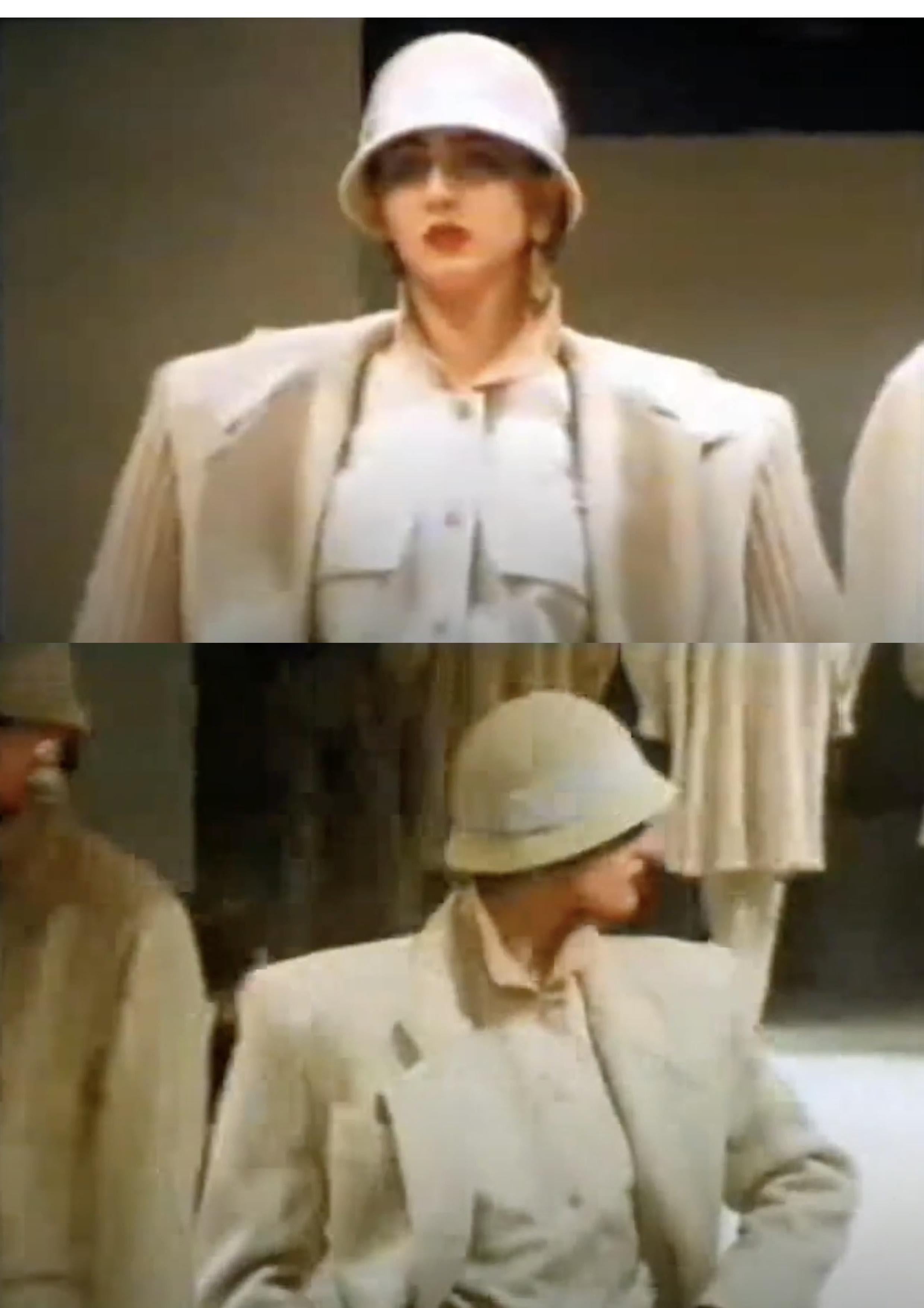 Claude Montana Fall/Winter 1984 Iconic Runway Ensemble in Ivory Wool and Knit In condizioni buone in vendita a Milano, IT