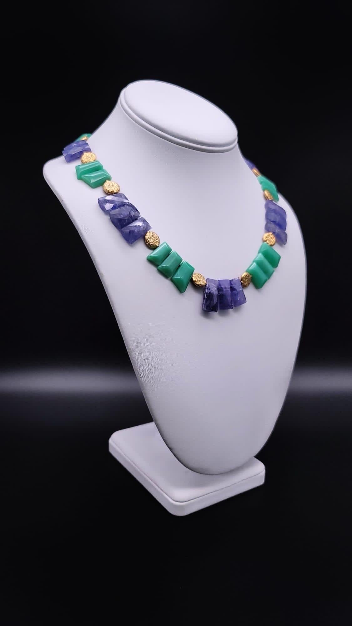 A.Jeschel Tanzanite and Chrysoprase in a matched collar necklace. For Sale 6