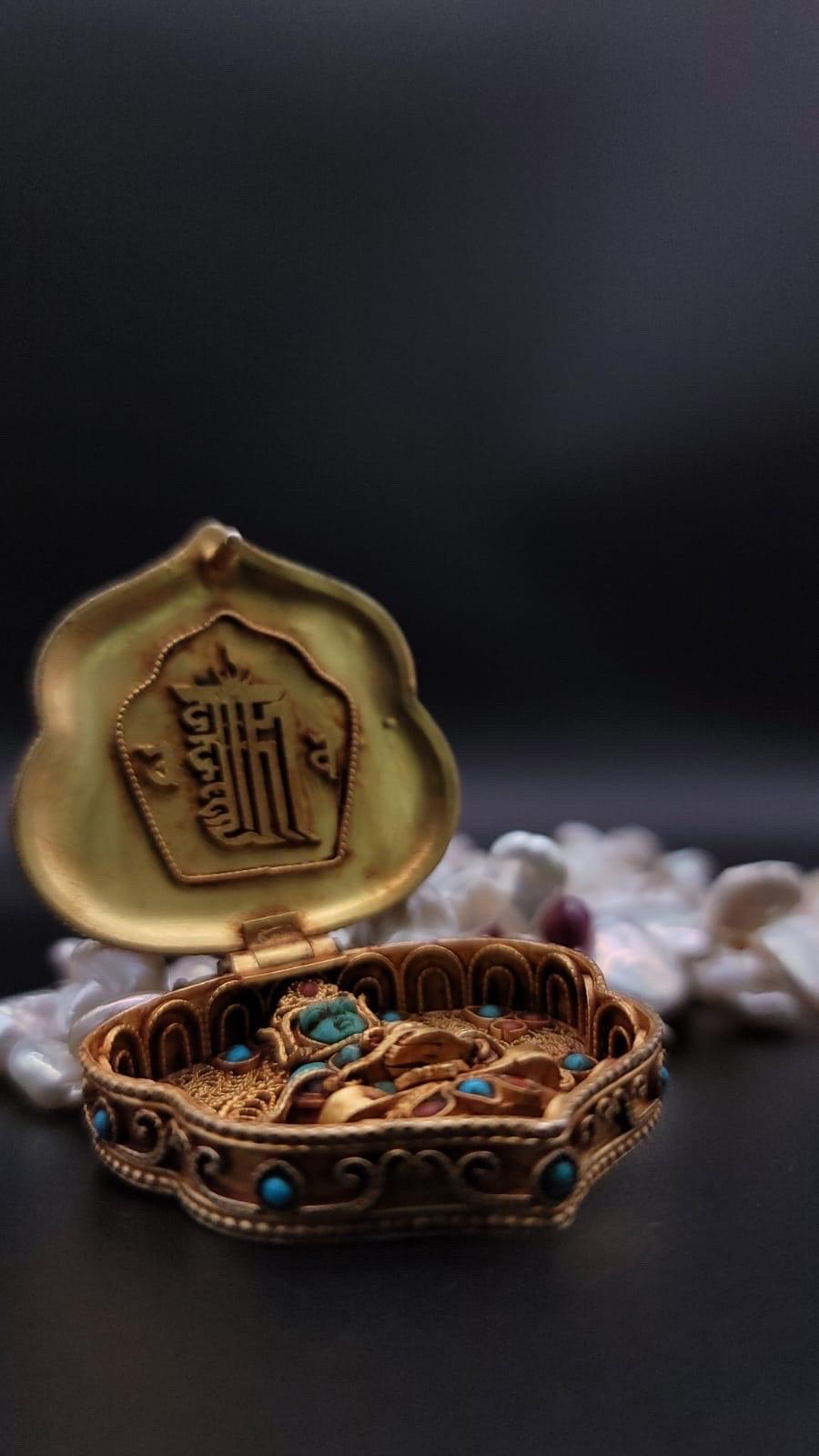 One-of-a-Kind

Introducing our latest treasure, the exceptionally beautiful Ghau Box from Tibet. Crafted by a gifted Monk with remarkable skills in filigree work, this 2