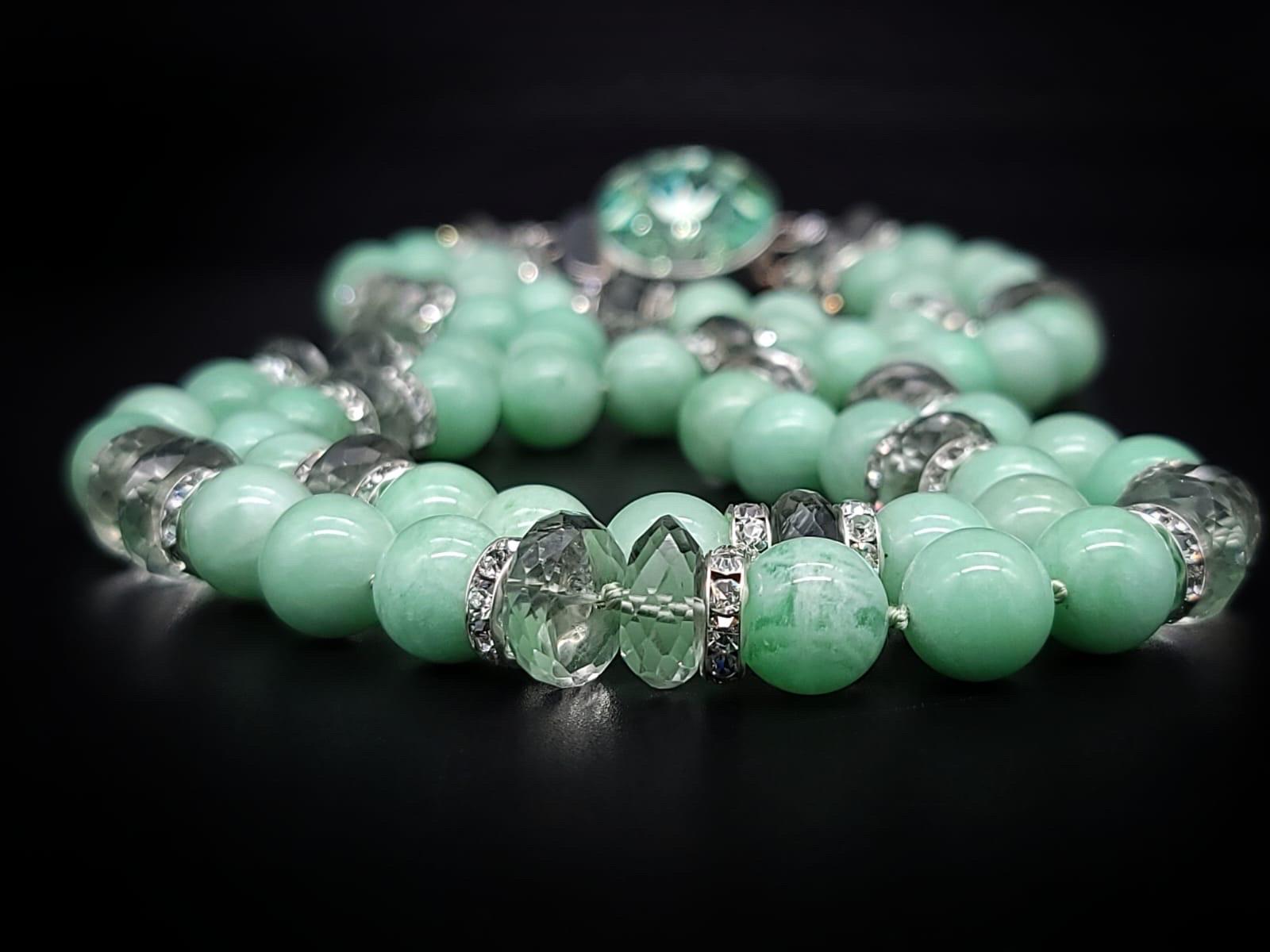 A.Jeschel Enchanted Green Moonstone avec un collier à fermoir signature. en vente 8