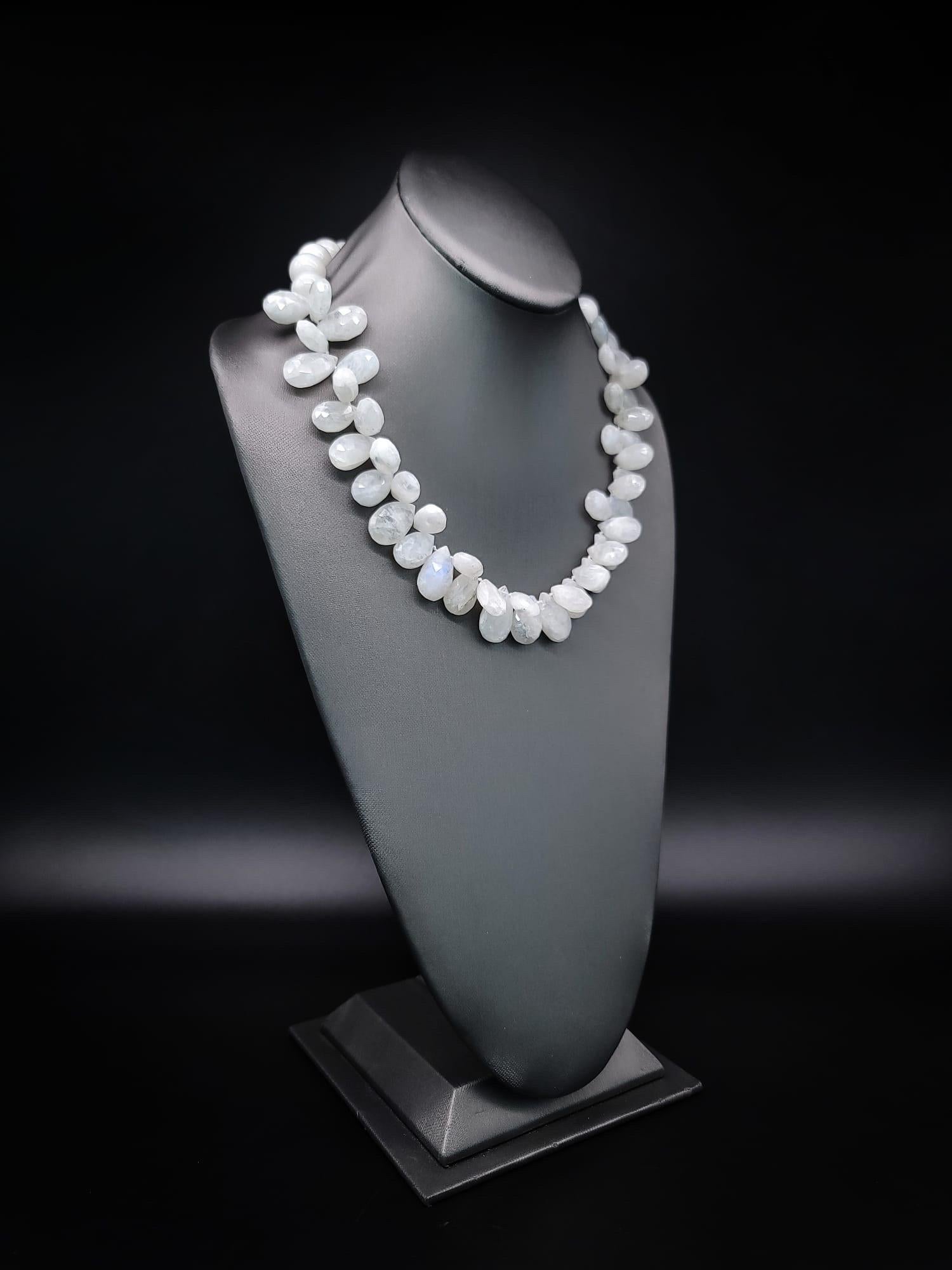 A.Jeschel Exquisite Faceted Moonstone necklace. In New Condition For Sale In Miami, FL