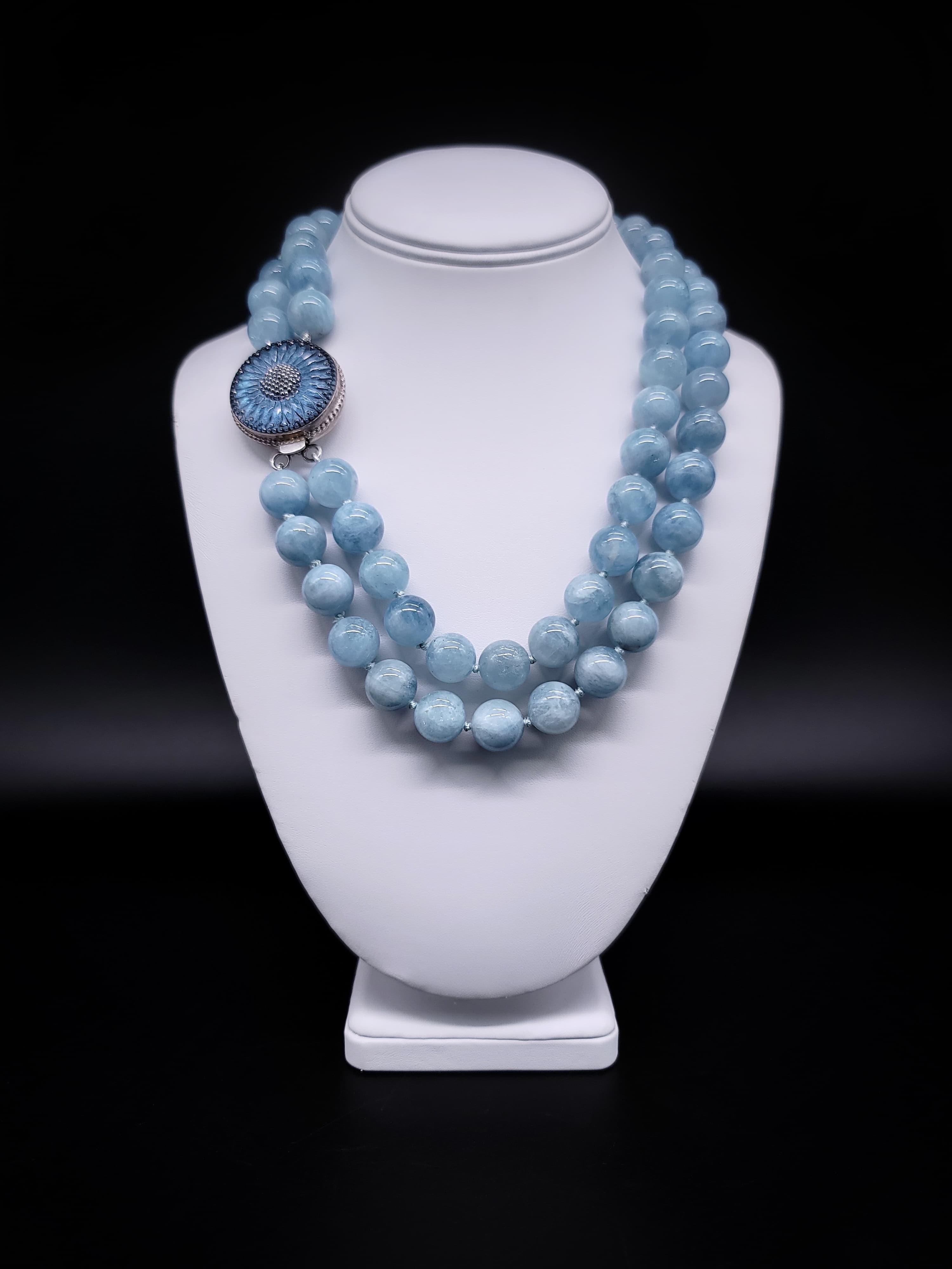 Aquamarine Blue Beryl necklace is just plain beautiful. For Sale 2