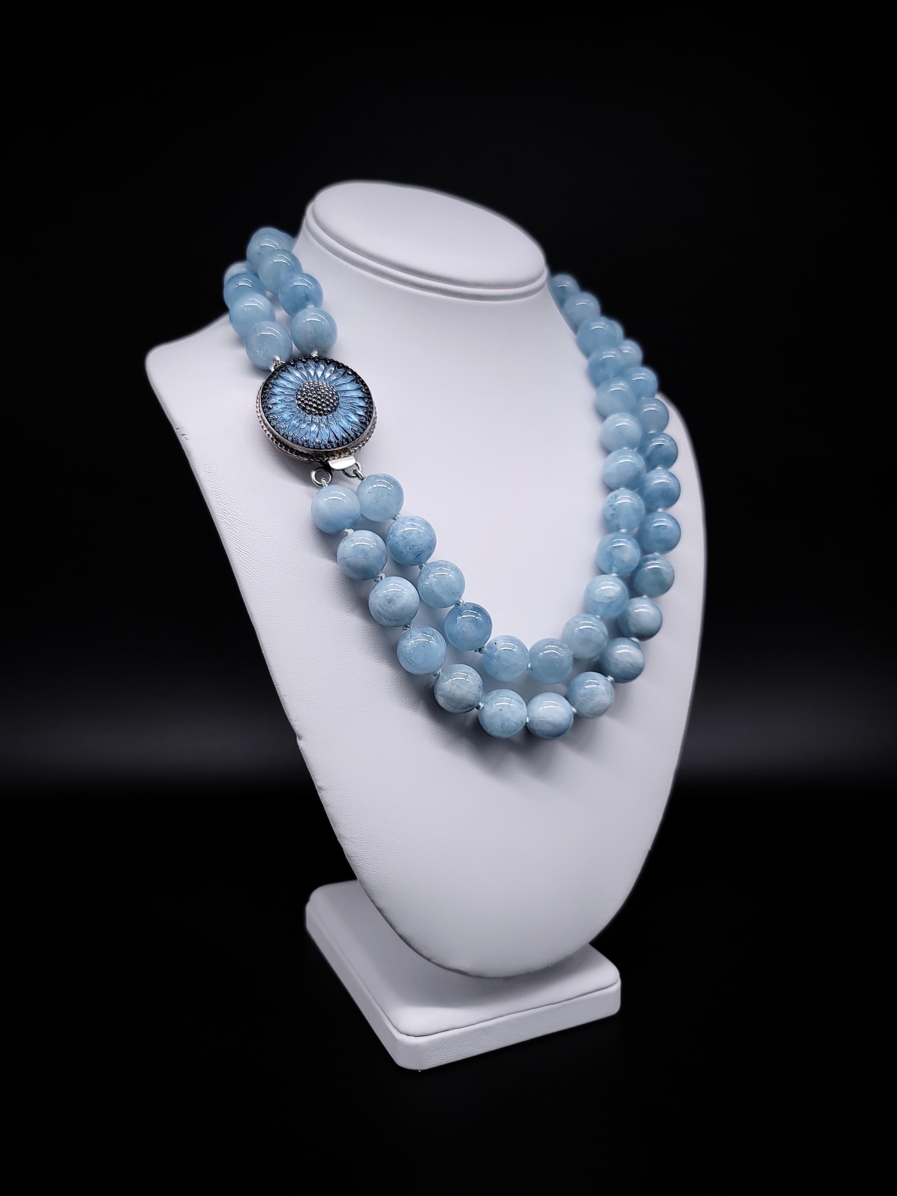 Aquamarine Blue Beryl necklace is just plain beautiful. For Sale 6