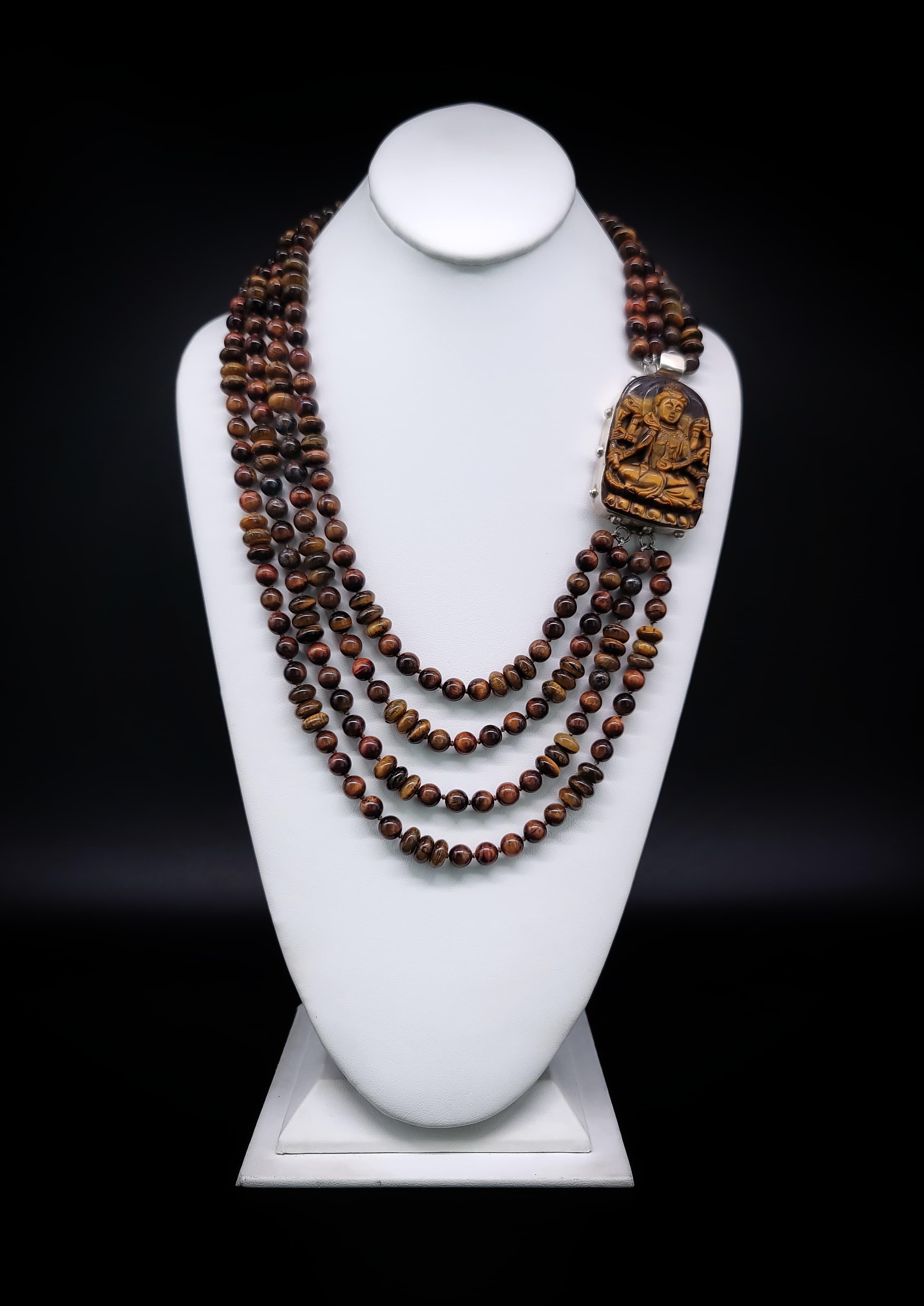 A.jeschel Sophisticated Tiger’s Eye Necklace with a Powerful Clasp. For Sale 11