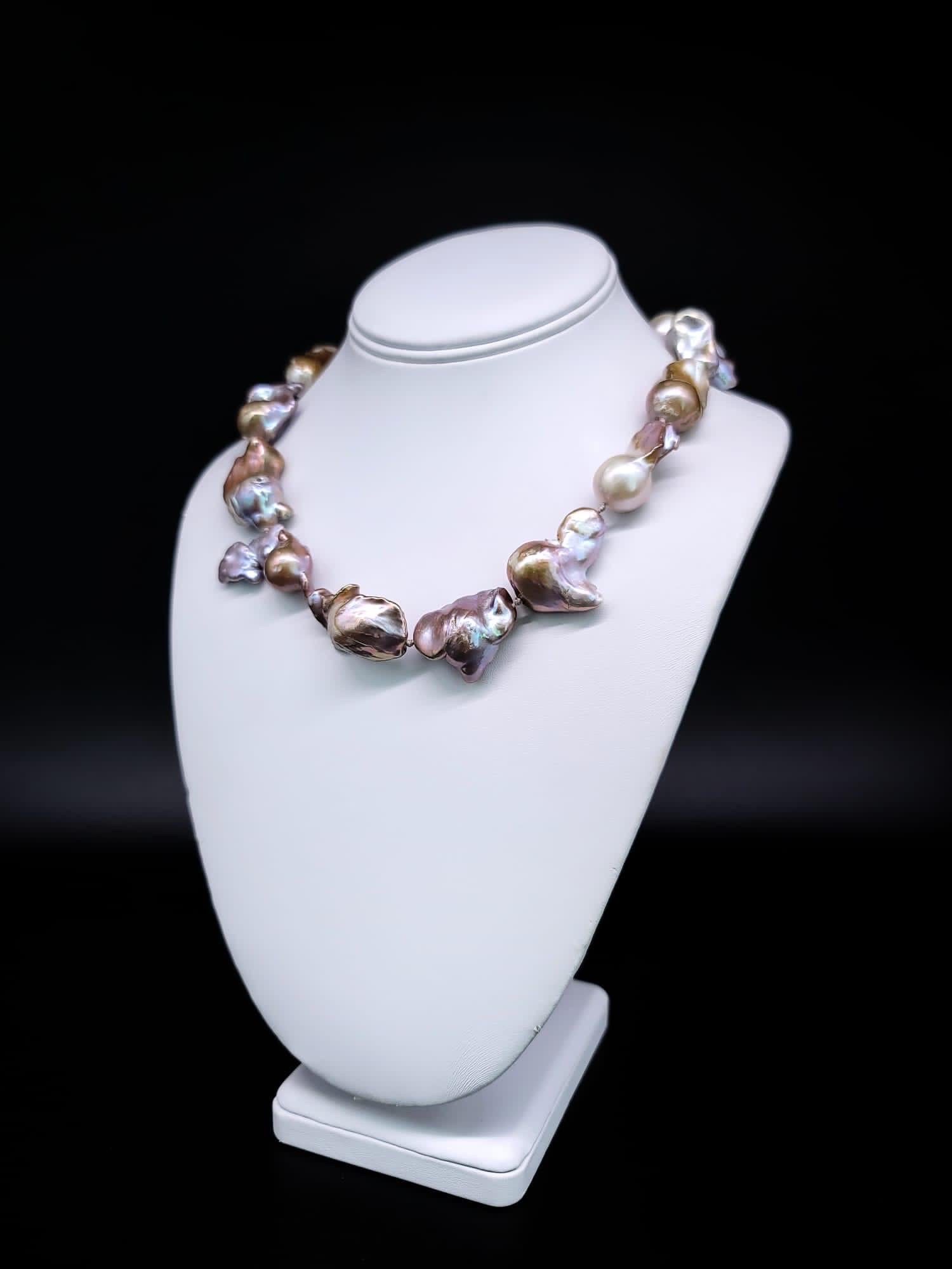 A.Jeschel Elegant Baroque Pearl Necklace For Sale 5