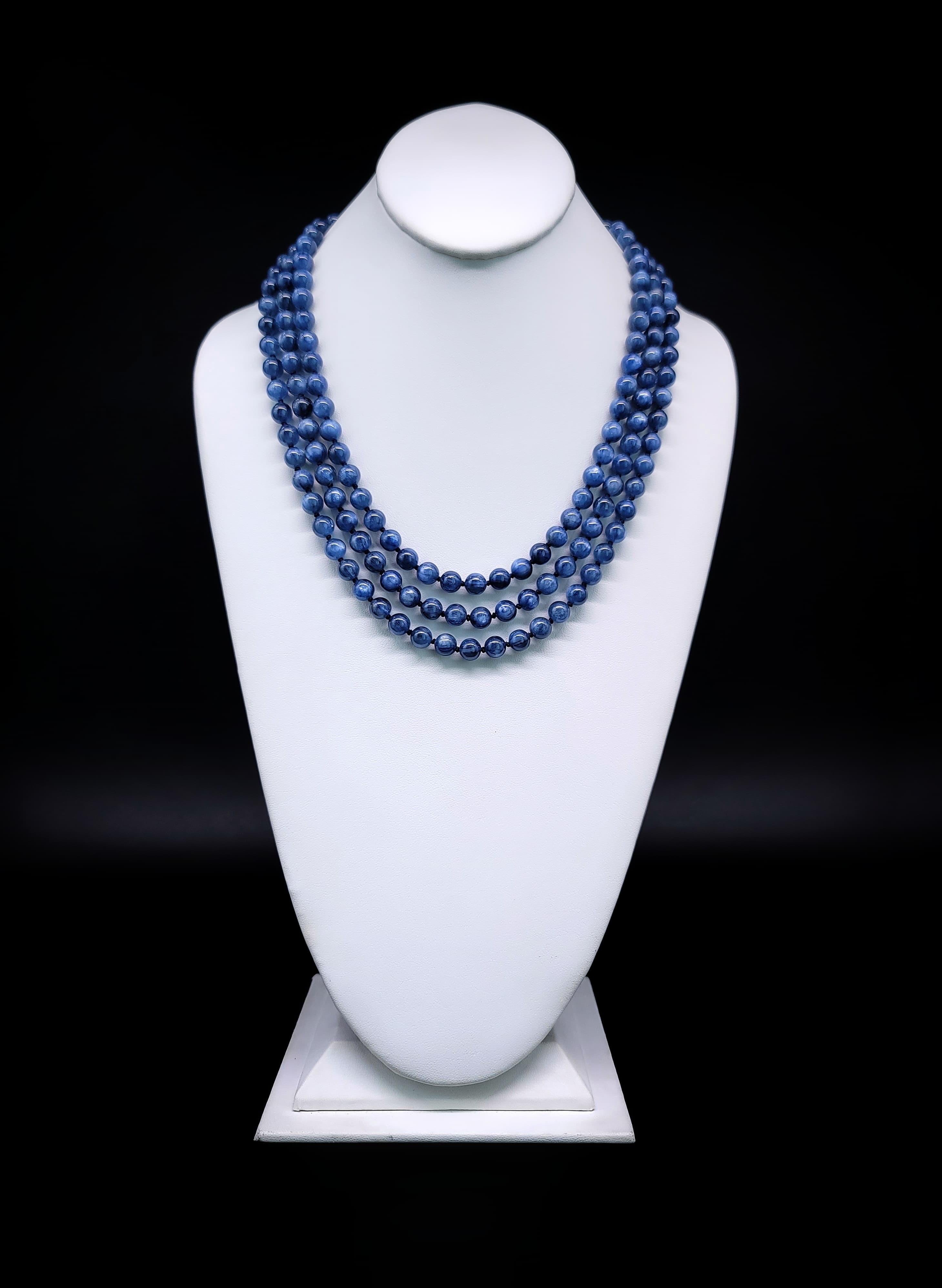 A.Jeschel Polished Kyanite beads necklace with a Chrysocolla clasp. In New Condition For Sale In Miami, FL