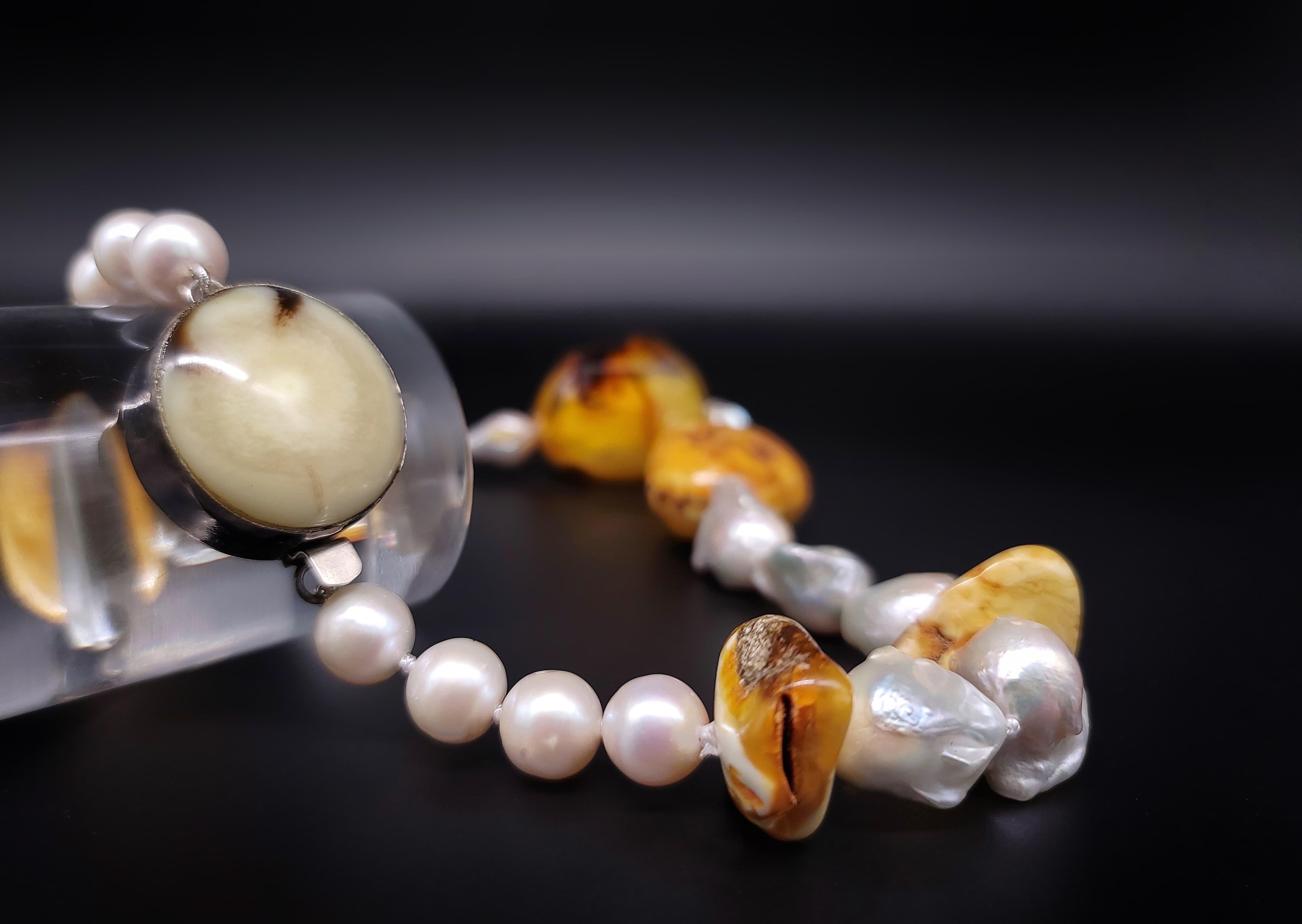 A.Jeschel Baltic Amber and Baroque Pearls Necklace. For Sale 2