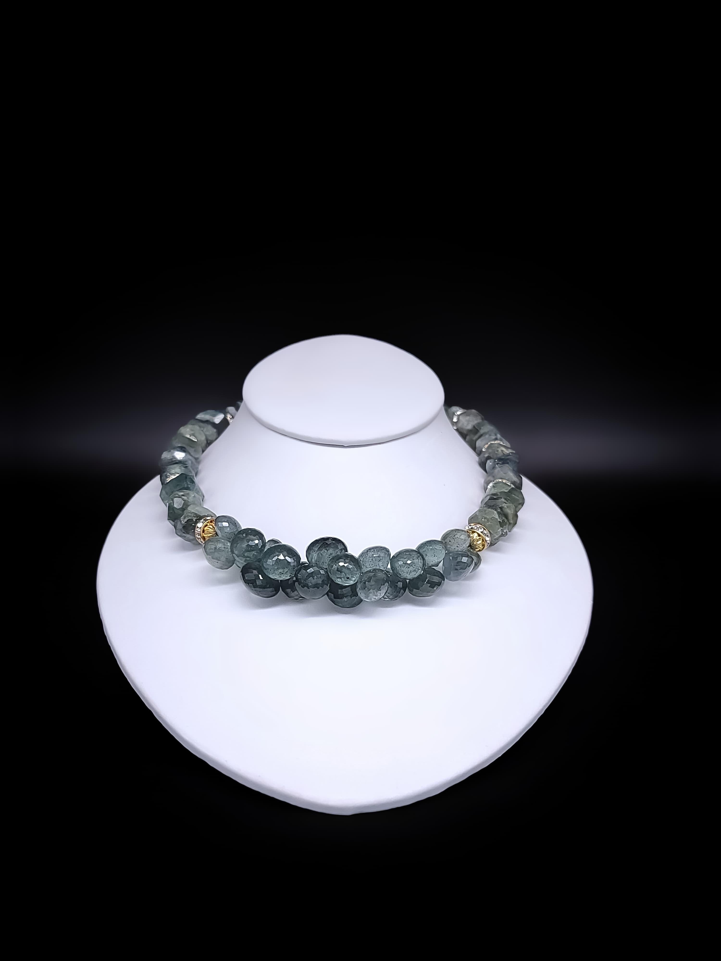 A.Jeschel Unusual Moss Aquamarine choker For Sale 4