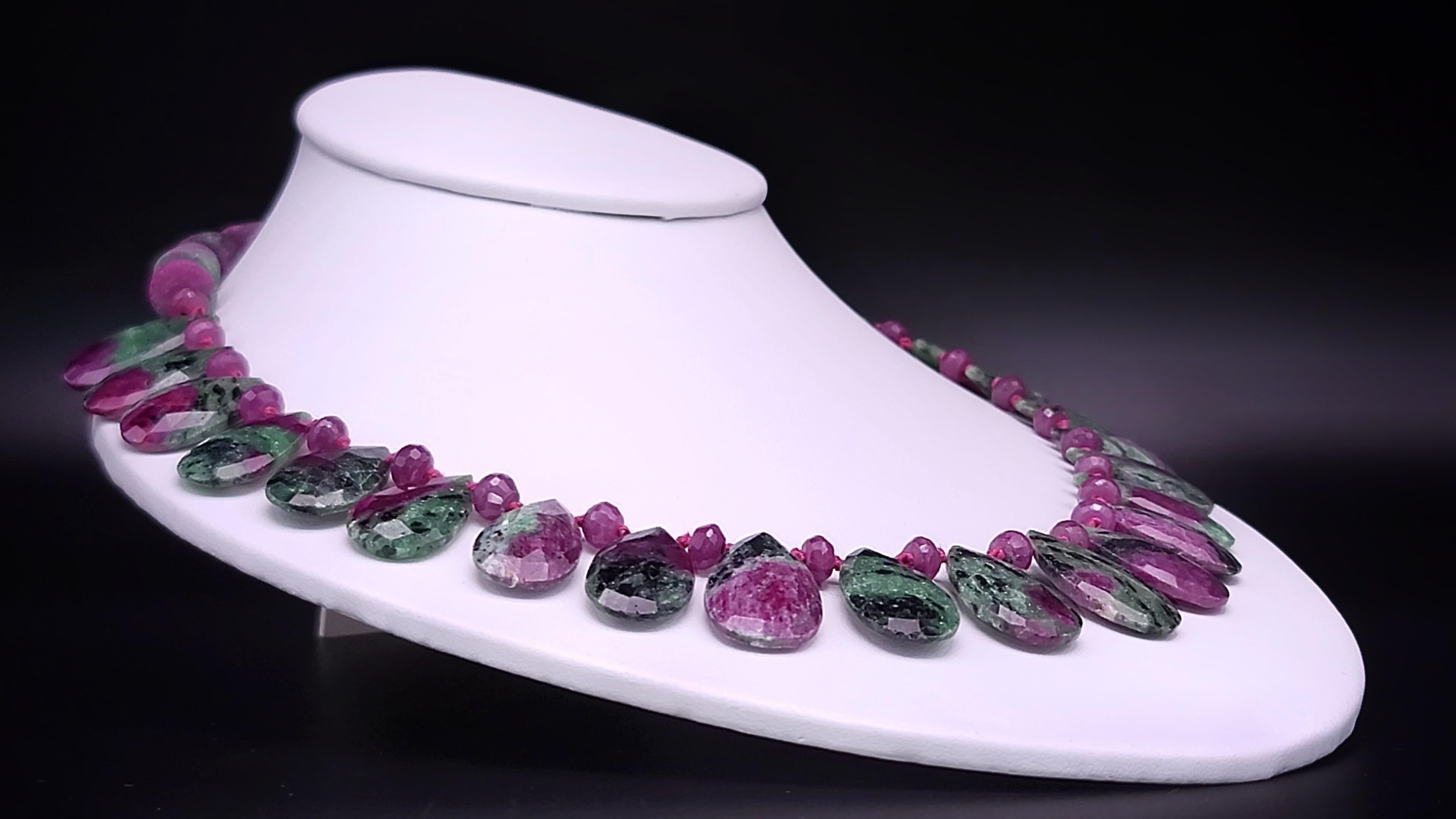 A.Jeschel Elegant Ruby Zoisite faceted Necklace For Sale 3