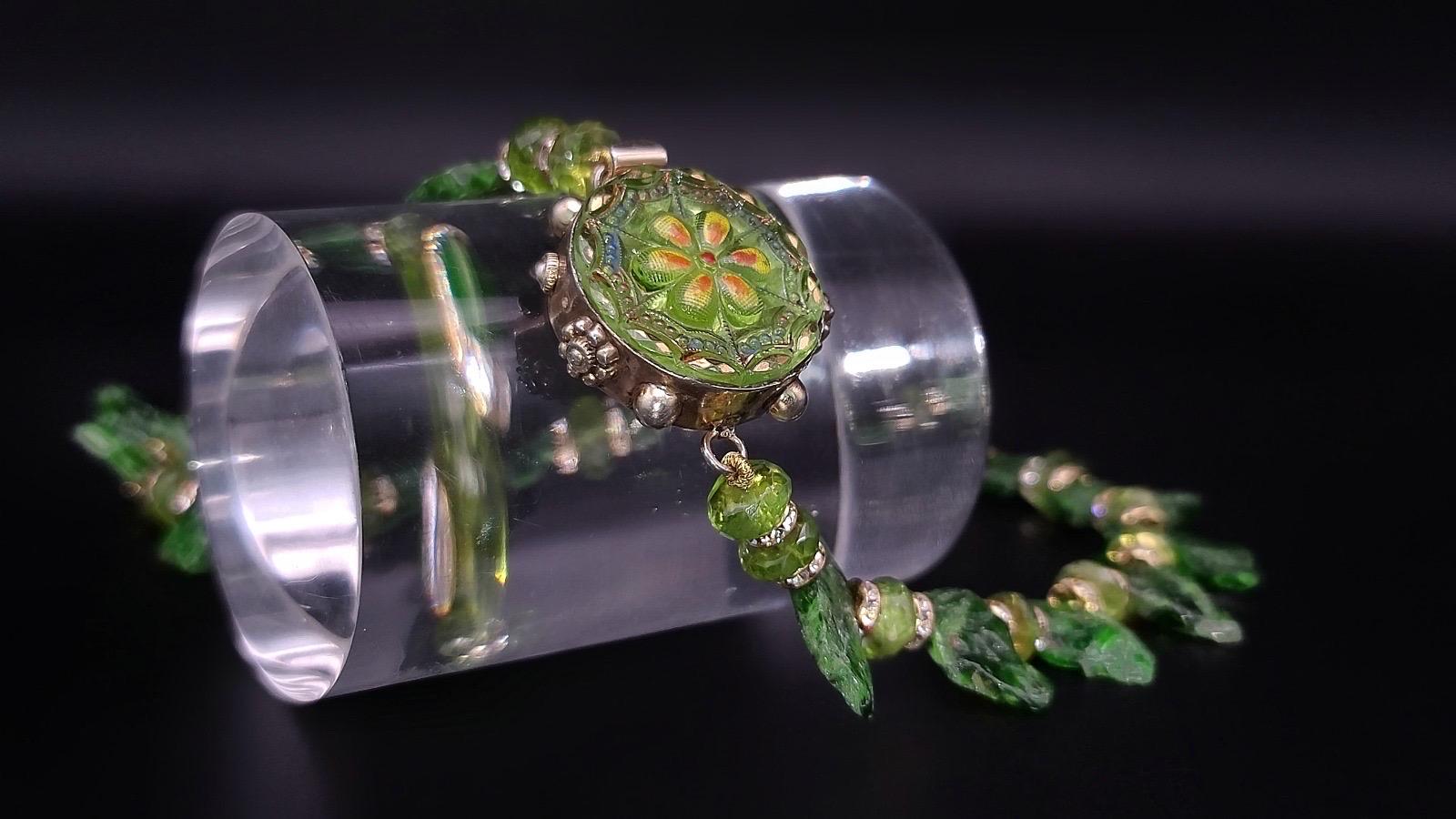 A.Jeschel Splendida collana di diopside di cromo verde abbinata a peridoto in vendita 8