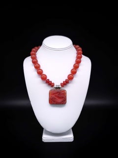 A.Jeschel, collier puissant en cornaline avec pendentif dragon