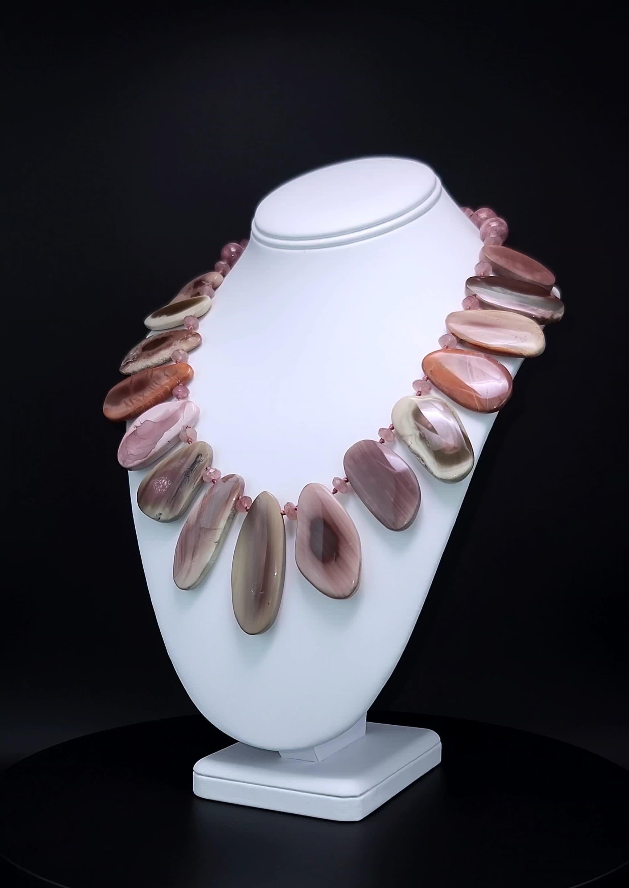 A.jeschel Espectacular Jaspe Real Imperial en un espléndido Collar. Corte mixto en venta