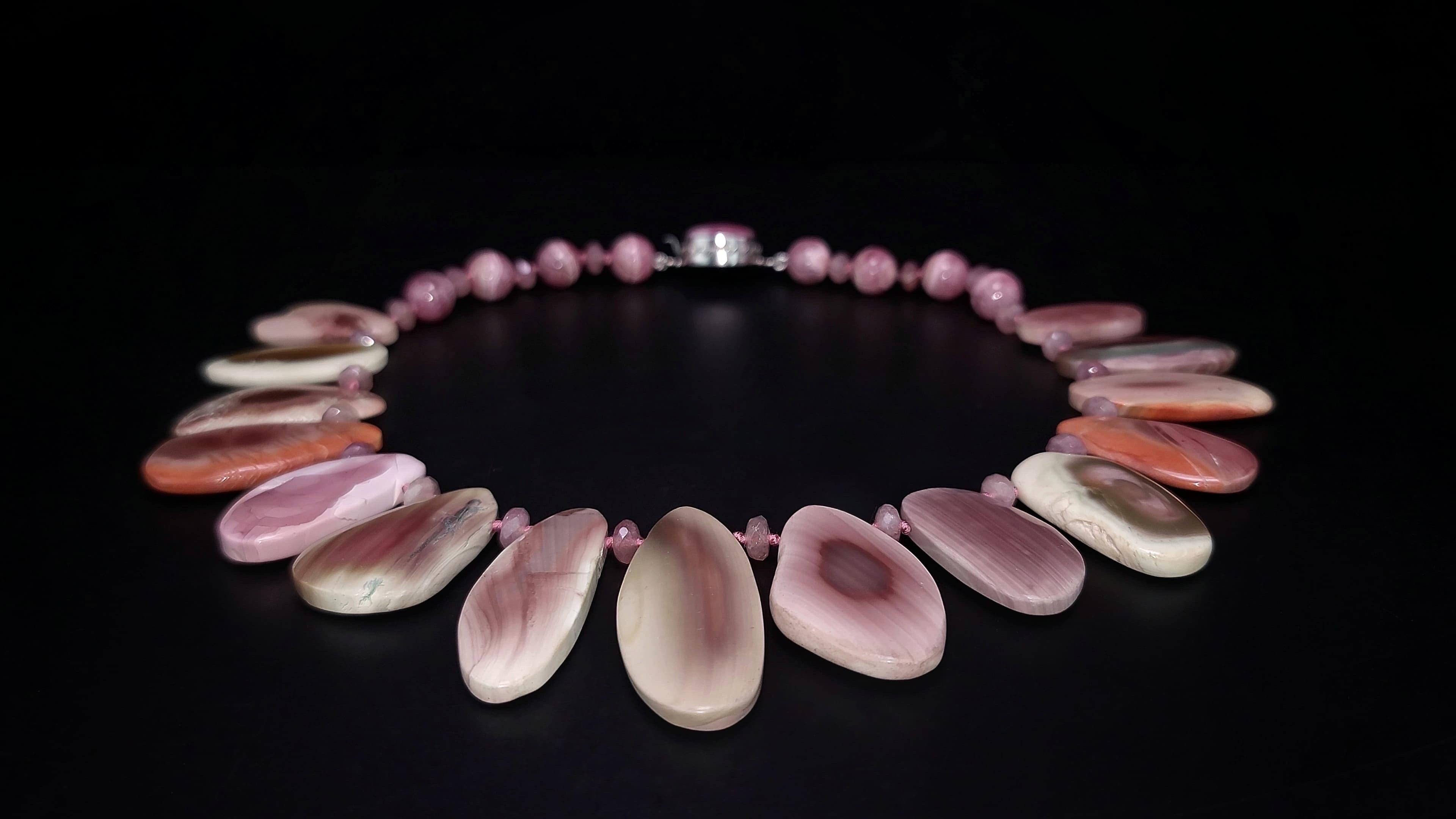 Femenino o masculino A.jeschel Espectacular Jaspe Real Imperial en un espléndido Collar. en venta