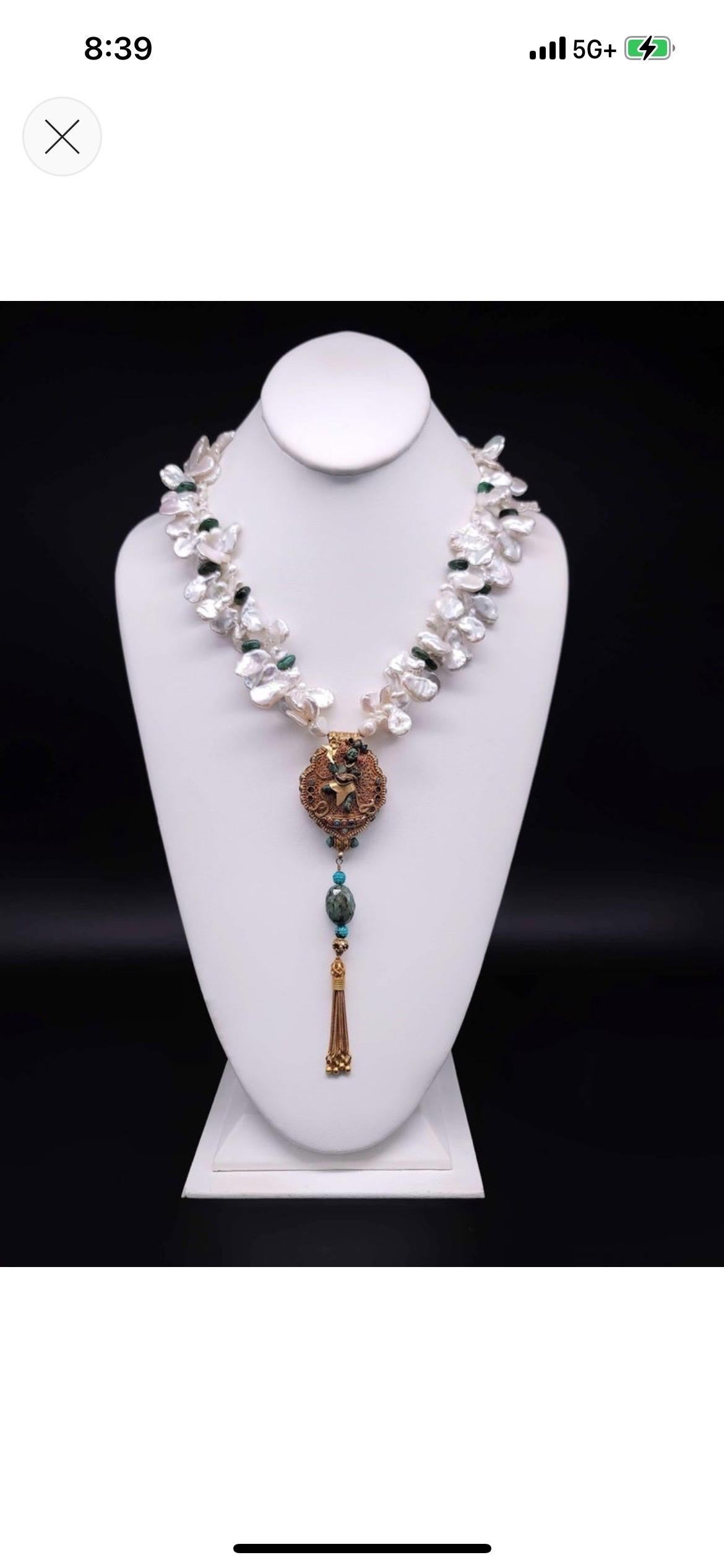 A.Jeschel Ghau Box Pendant Emerald and Freshwater Keshi Pearl Necklace For Sale 6