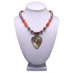 Collana con ciondolo tribale in corniola di A.Jeschel