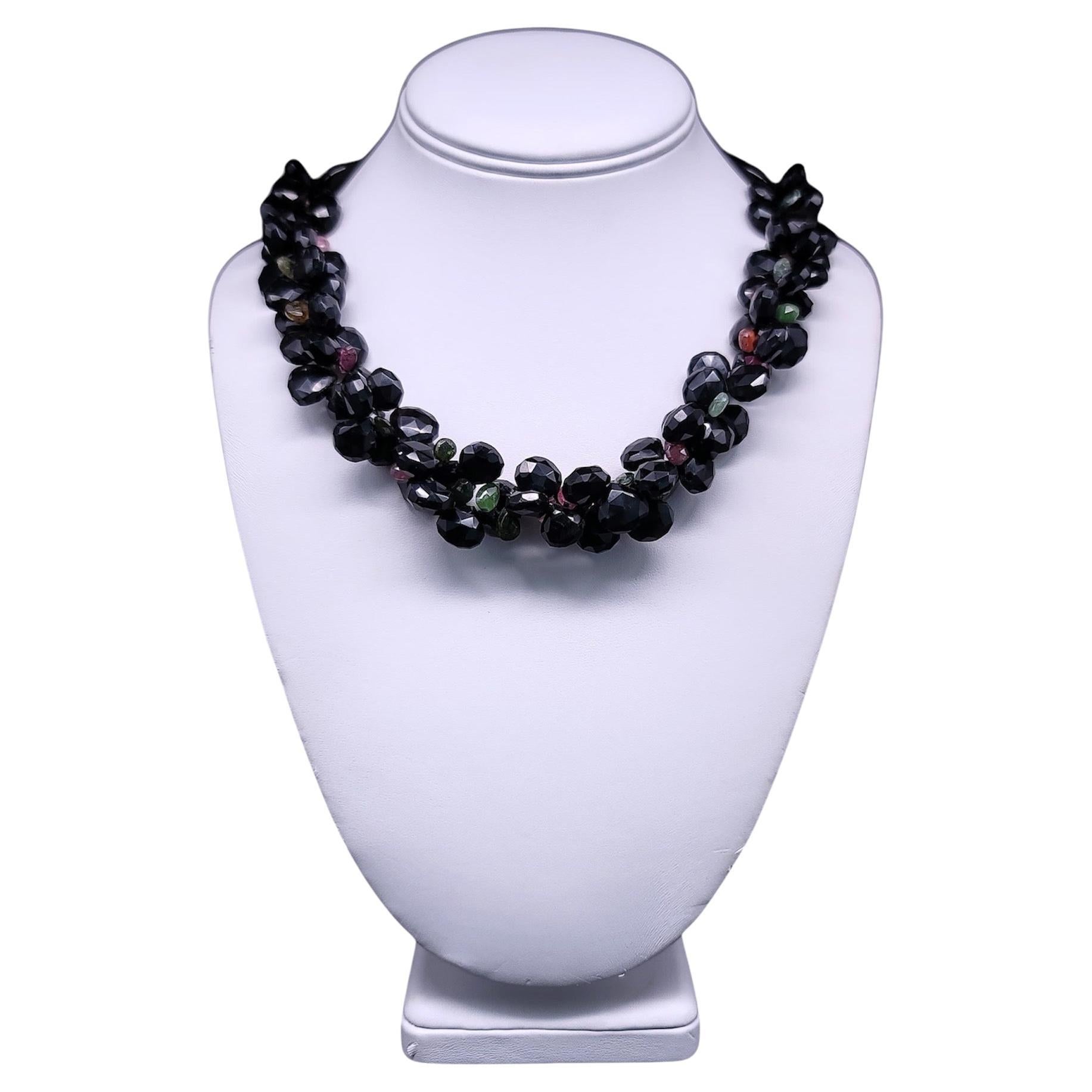 A.Jeschel Collier Brillant en grenat noir et tourmaline en vente