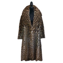Exceptional mature Brazilian ocelot notch collar fur coat size 10/M