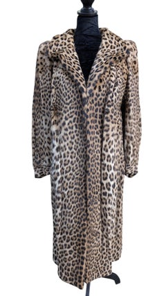 Mint Vintage Leopard fur coat***frozen vault size Small 12