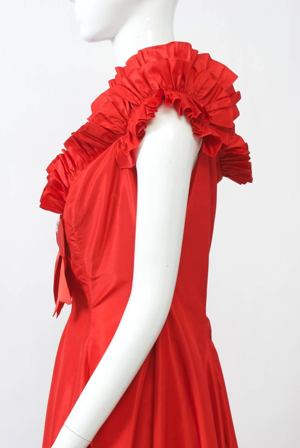 Oscar de la Renta Red Taffeta Ruffle Gown 1