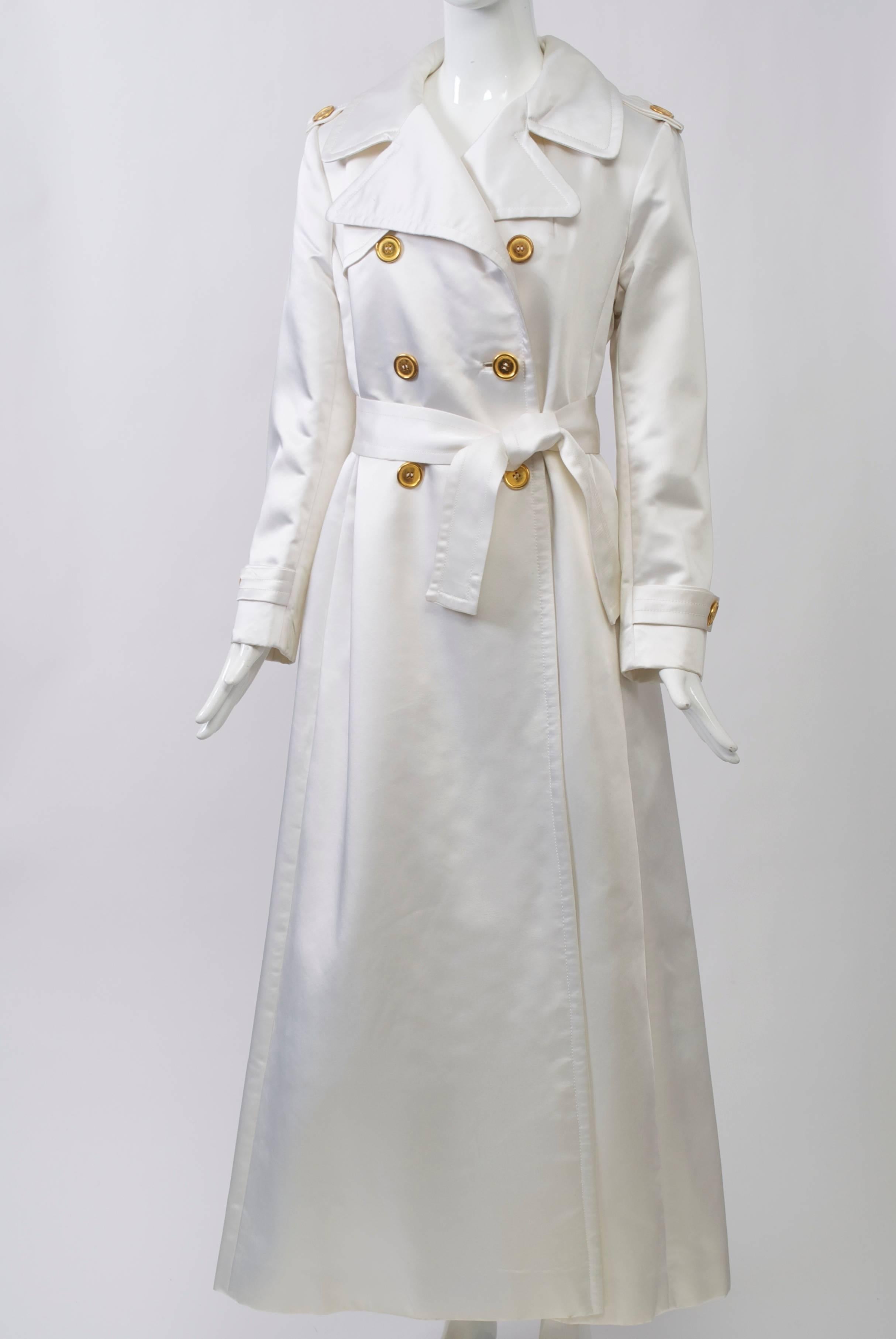Women's 1970s White Satin Evening Coat