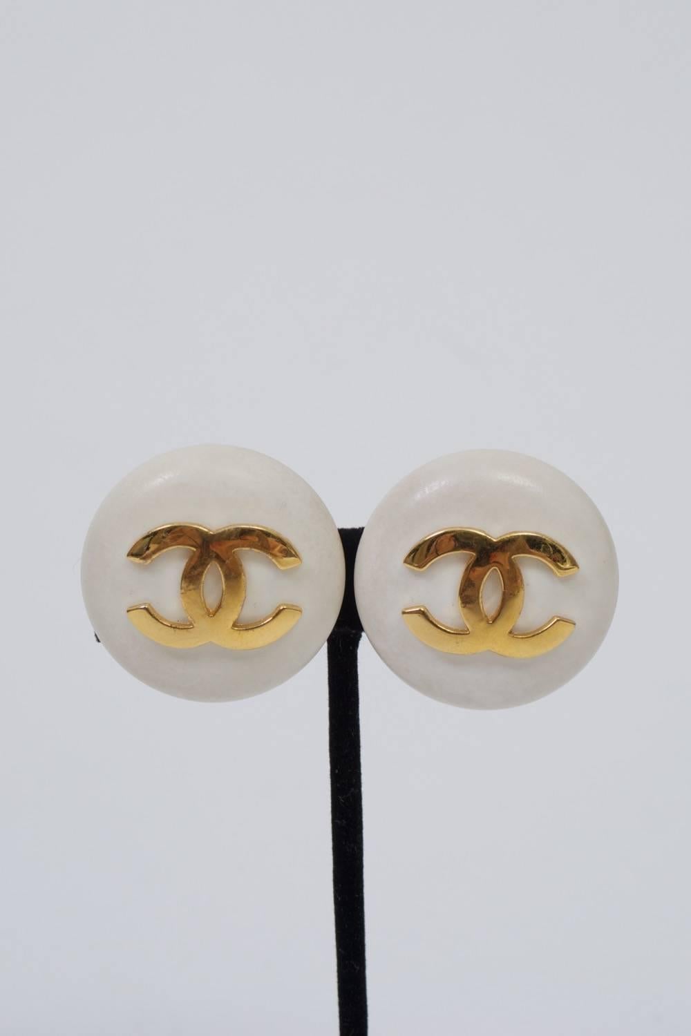 1980s Chanel White Button Earrings 3