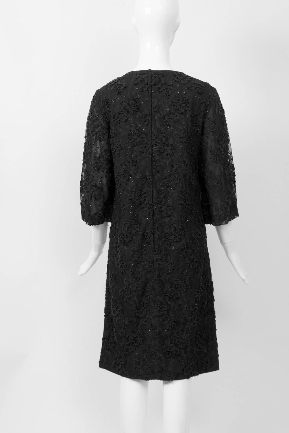 Women's Beaded Lace 1960s Sheath For Sale