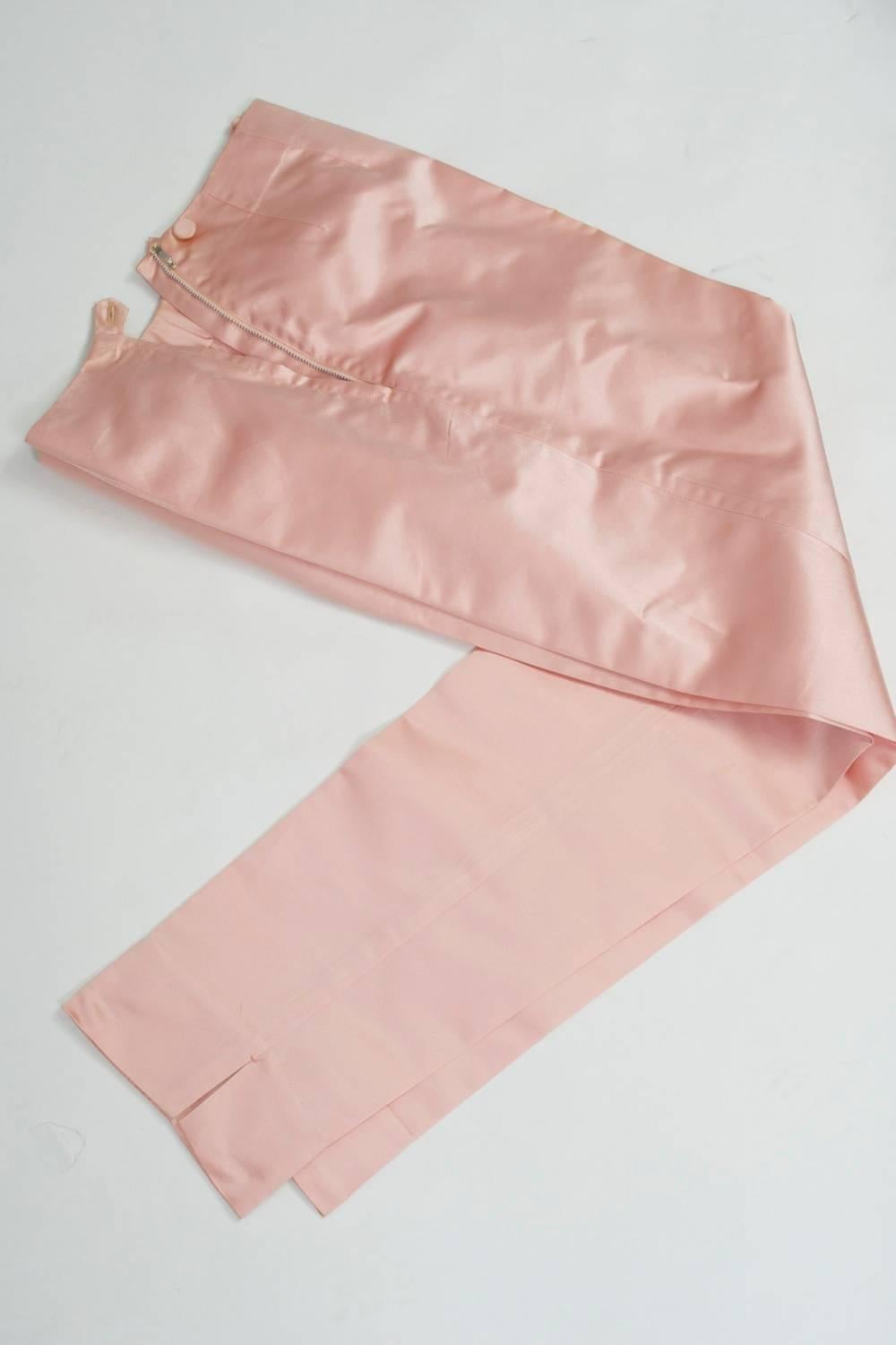 Blu Giacca e pantaloni in broccato di Hong Kong in vendita