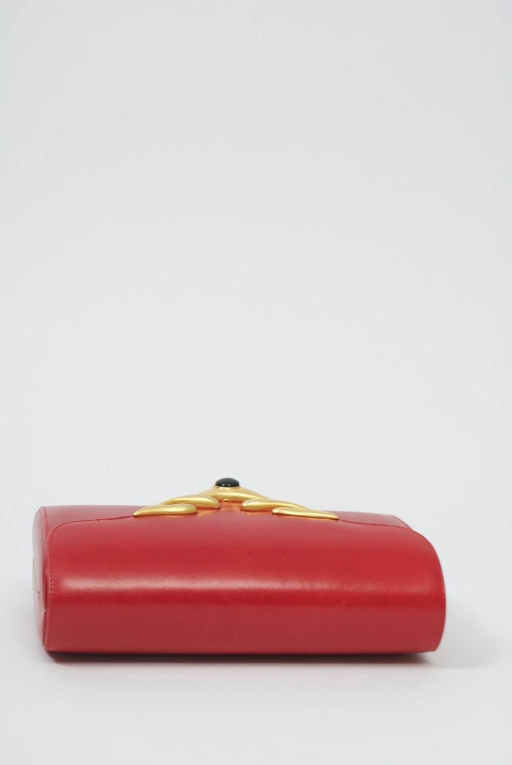 red clutches