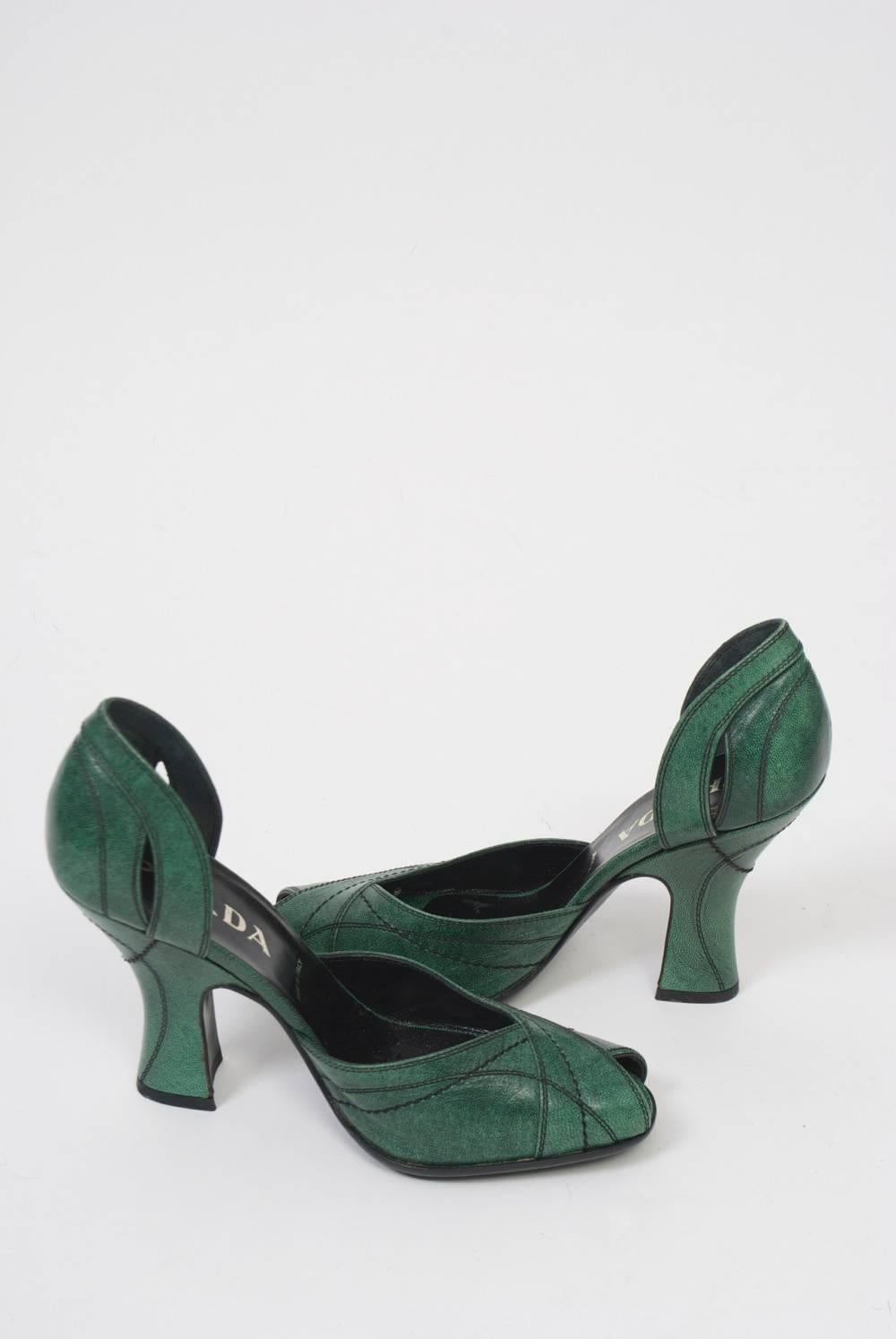 Prada Green Leather D'Orsay Pumps In New Condition In Alford, MA