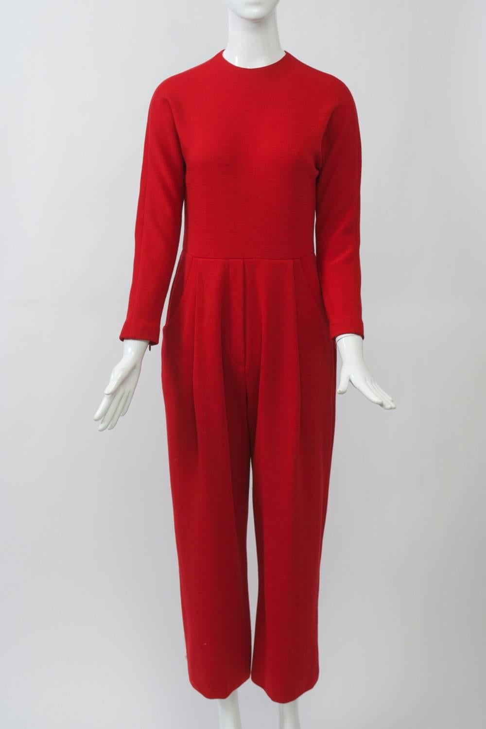 Geoffrey Beene red Knit JumpSuit In Excellent Condition In Alford, MA
