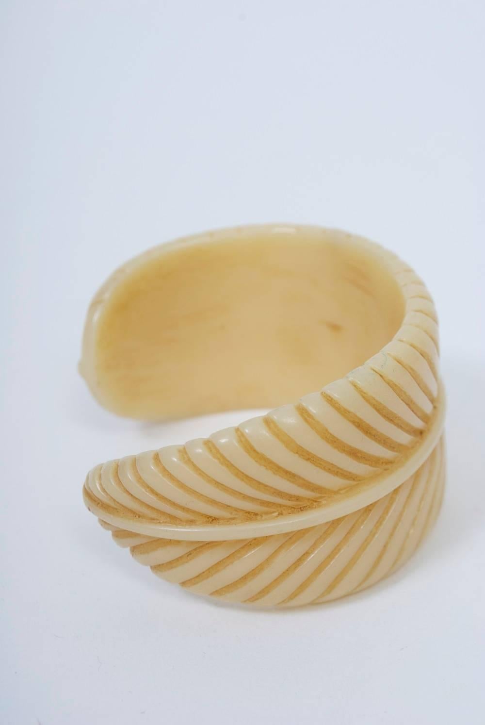 Carved Bakelite Cuff In Excellent Condition In Alford, MA