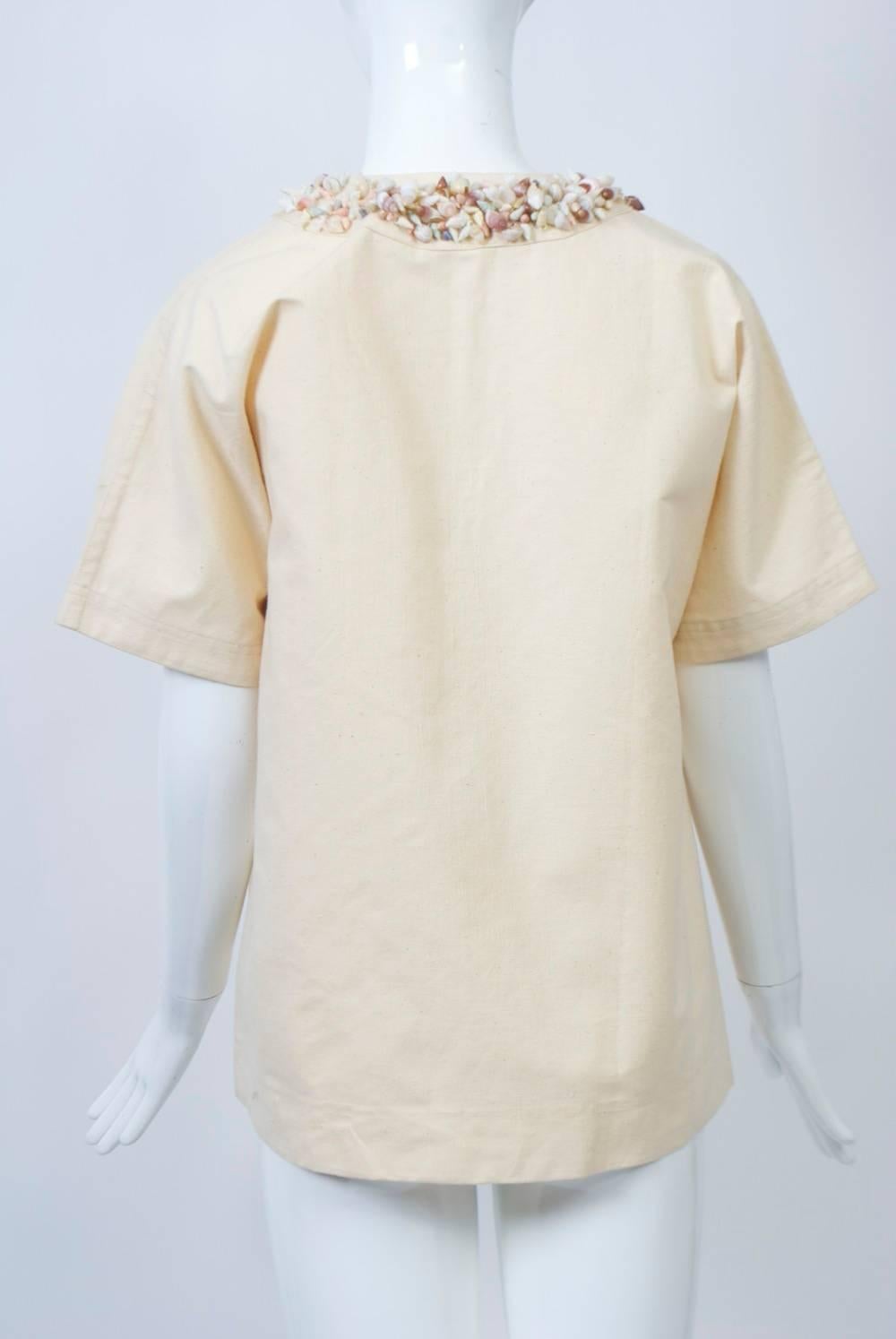 Beige Shell Tunic In Good Condition For Sale In Alford, MA