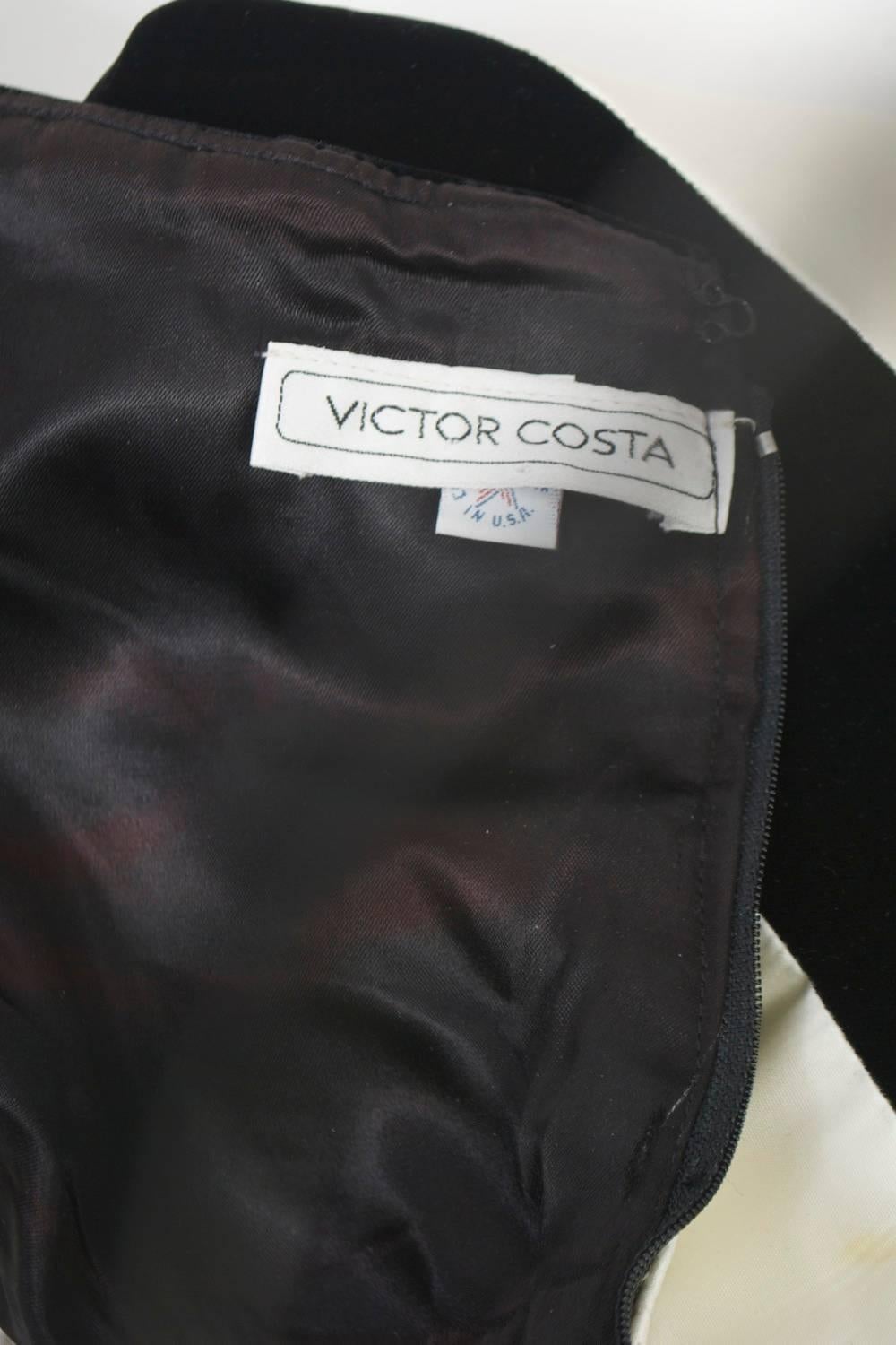 Trägerloses Kleid von Victor Costa im Angebot 2