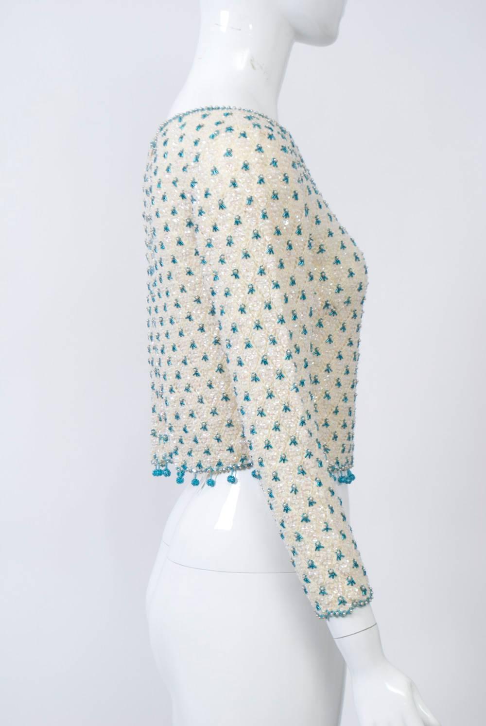 Perlenbesetztes Pullover-Top im Zustand „Hervorragend“ im Angebot in Alford, MA