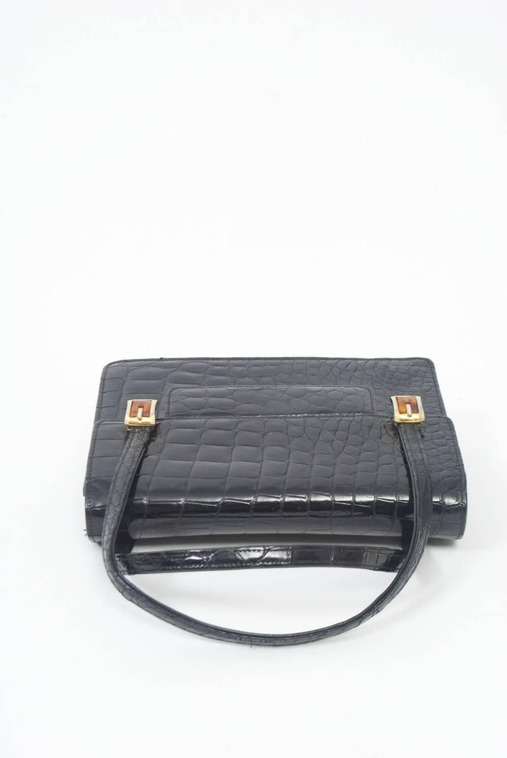 1960s Black Alligator Handbag For Sale 2