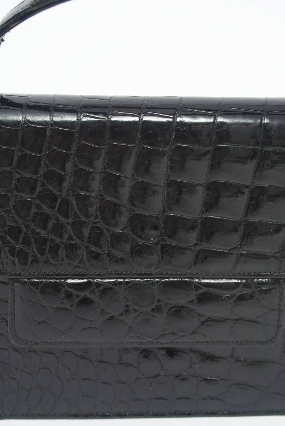 1960s Black Alligator Handbag For Sale 3