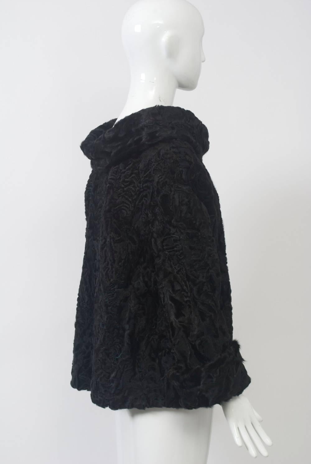 Black Broadtail Tunic In New Condition For Sale In Alford, MA