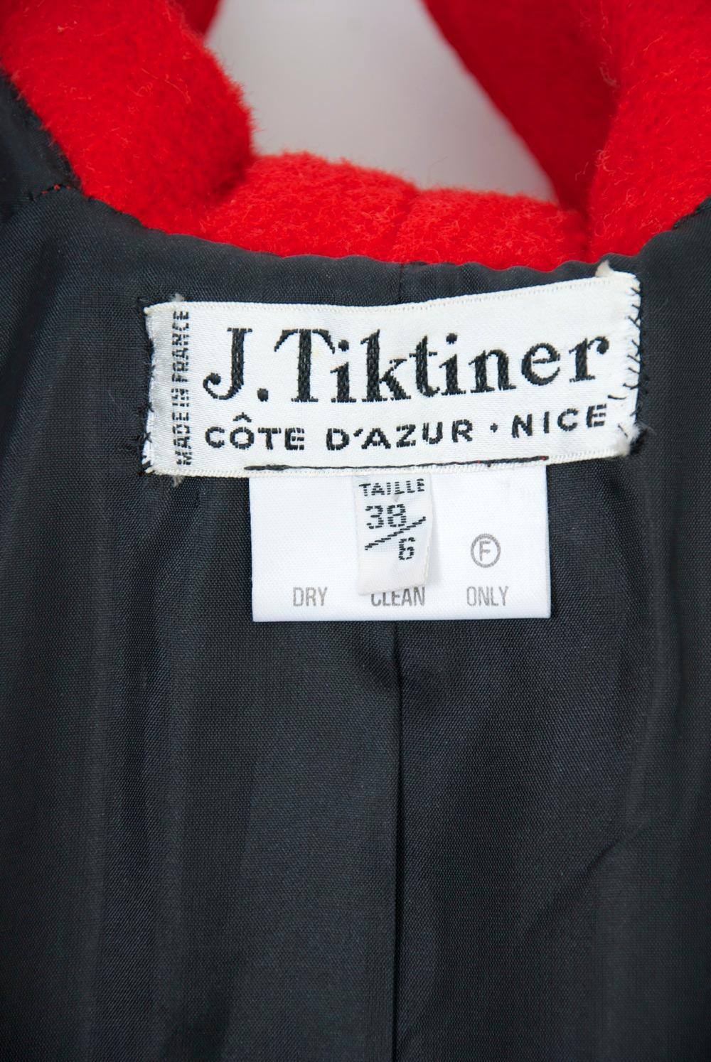 Tiktiner Short Red Coat 5