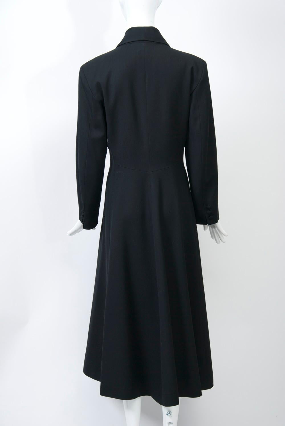 Agnes B Lightweight Black Wool Coat In Excellent Condition For Sale In Alford, MA